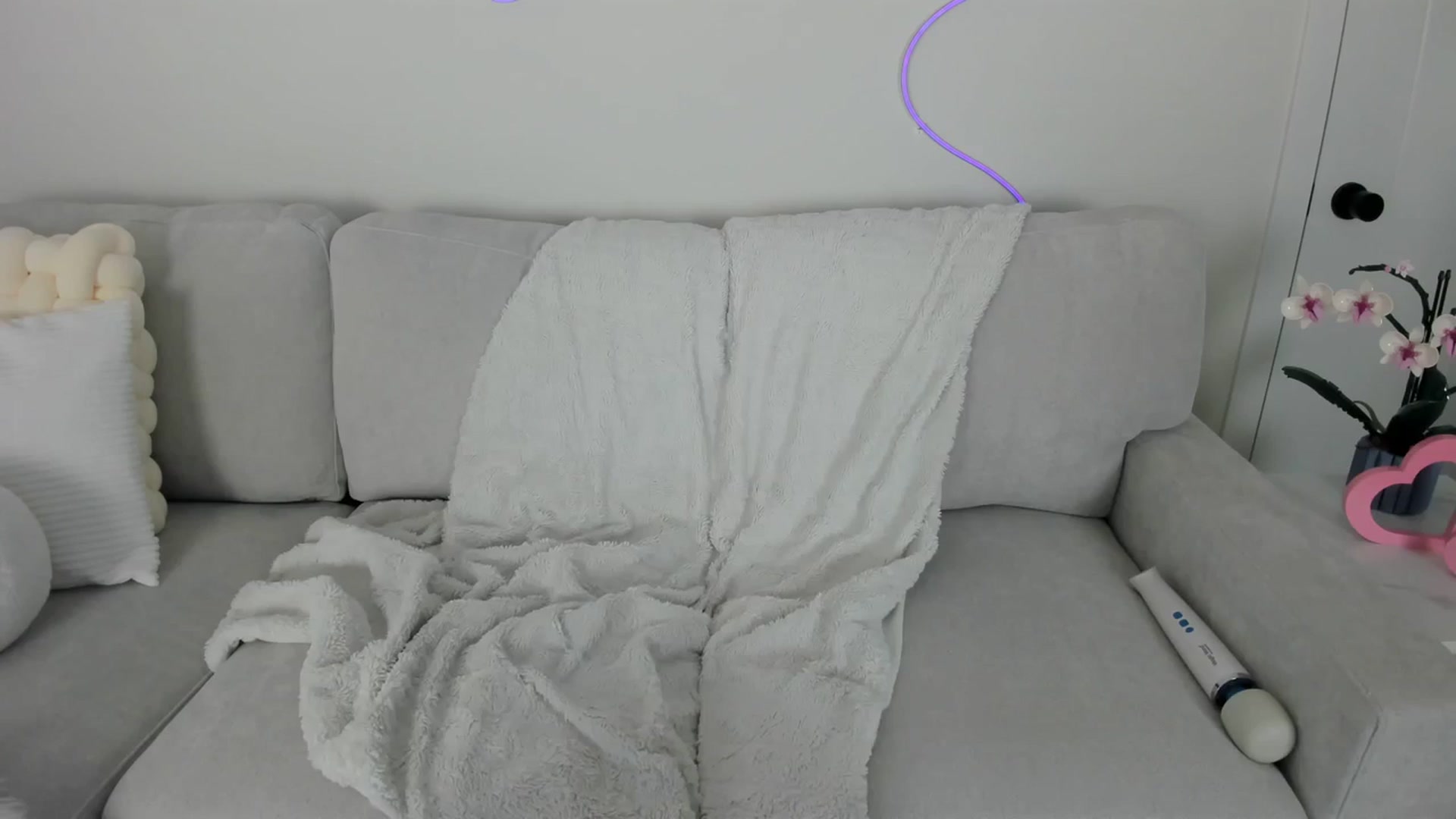 Gallery image thumbnail from AriaO's myfreecams stream on, 02/03/2024, 02:11 image 18 of 20