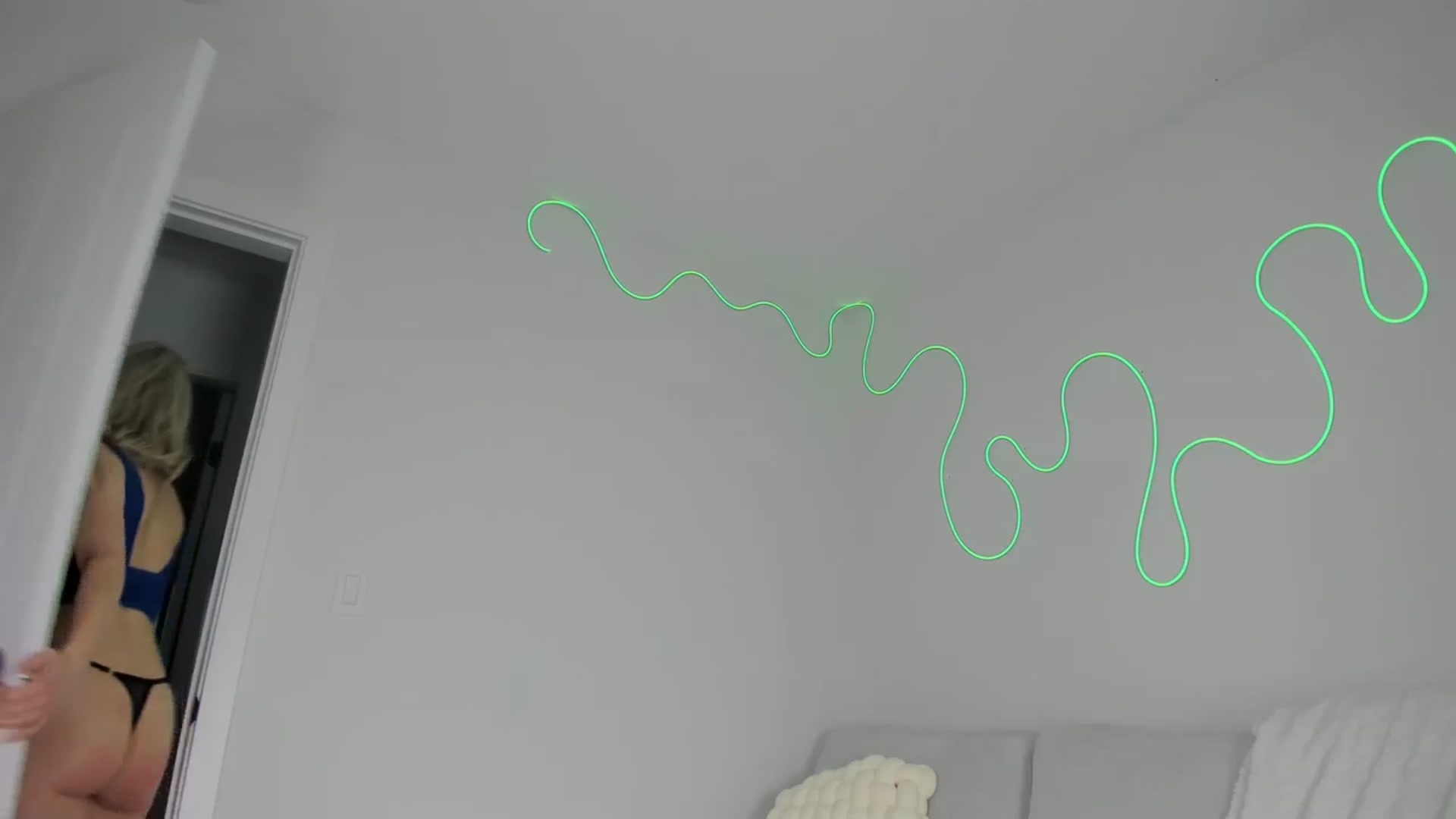 Gallery image thumbnail from AriaO's myfreecams stream on, 02/26/2024, 02:10 image 16 of 20