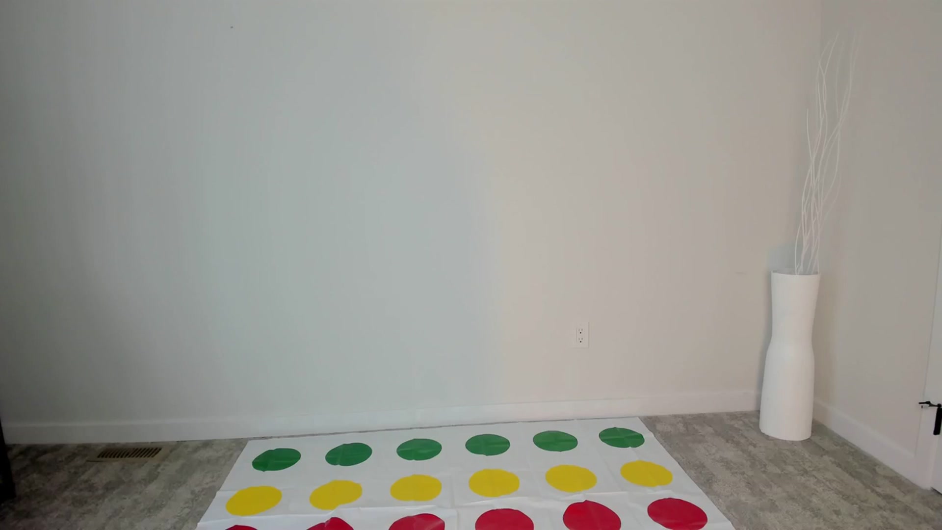Gallery image thumbnail from AriaO's myfreecams stream on, 03/09/2024, 24:47 image 5 of 20