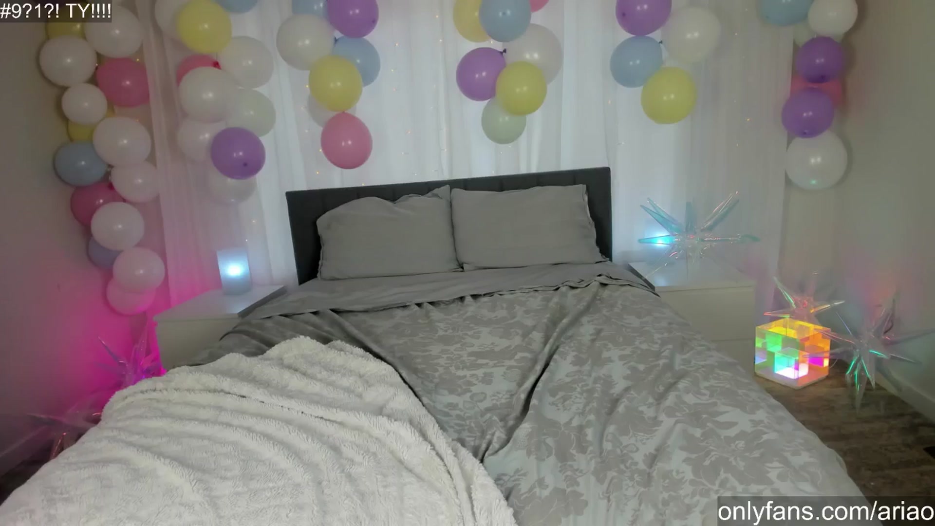 Gallery image thumbnail from AriaO's myfreecams stream on, 06/11/2024, 04:25 image 2 of 20