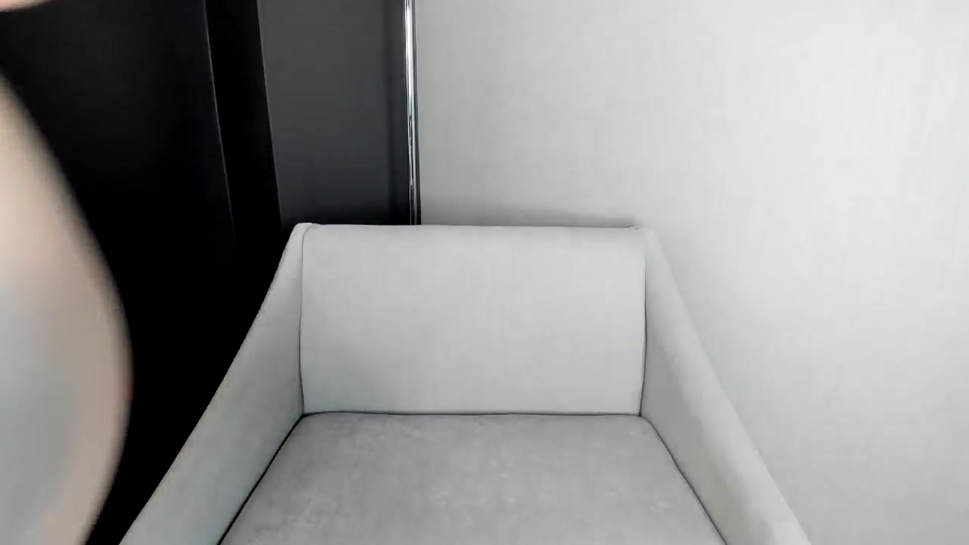 Gallery image thumbnail from AriaO's myfreecams stream on, 08/11/2024, 04:01 image 17 of 20