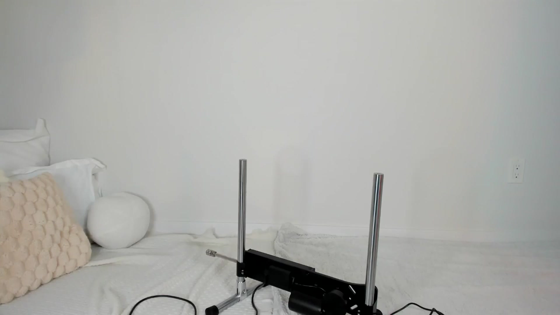 Gallery image thumbnail from AriaO's myfreecams stream on, 09/08/2024, 03:41 image 7 of 20