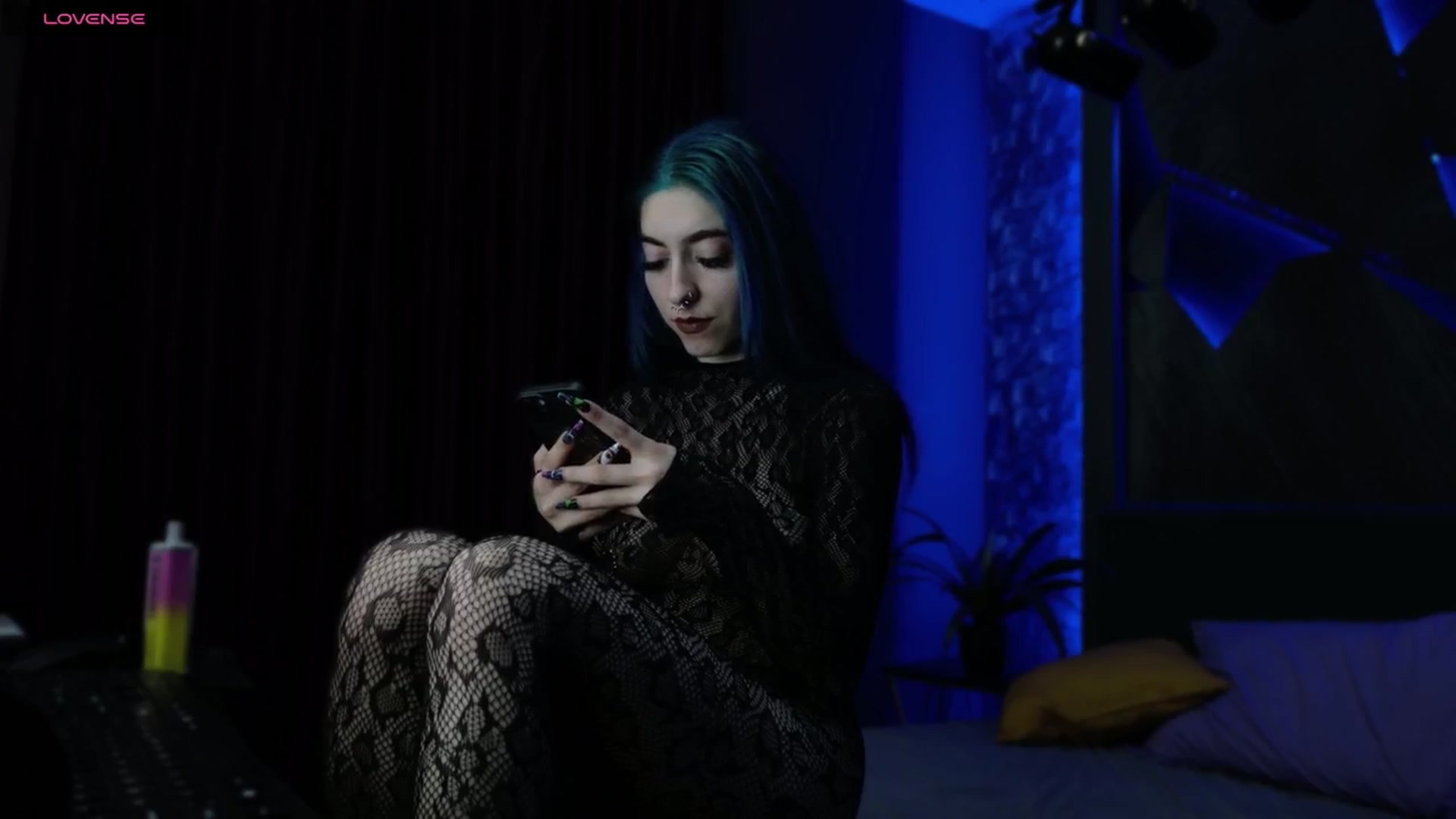 Gallery image thumbnail from AriaVoss's myfreecams stream on, 05/17/2024, 14:22 image 5 of 20