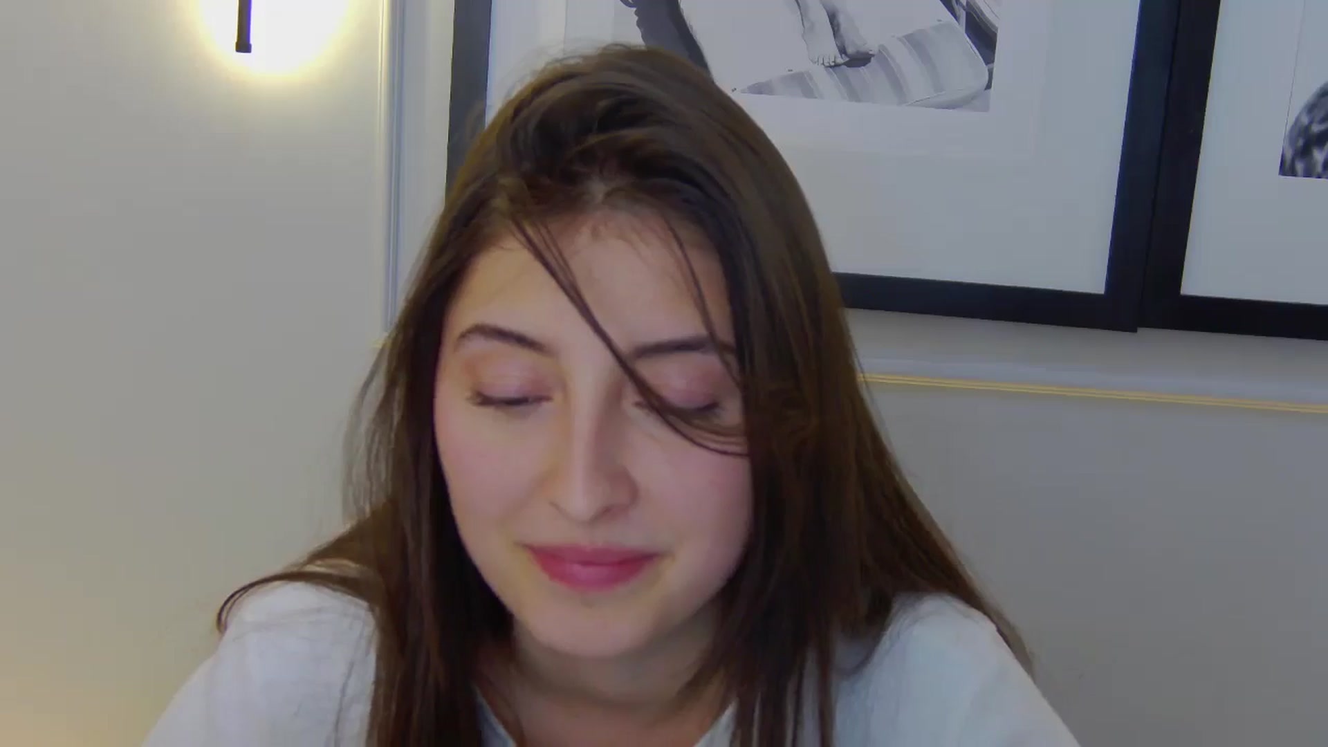 Gallery image thumbnail from Aria_P's myfreecams stream on, 04/14/2026, 12:43 image 5 of 20