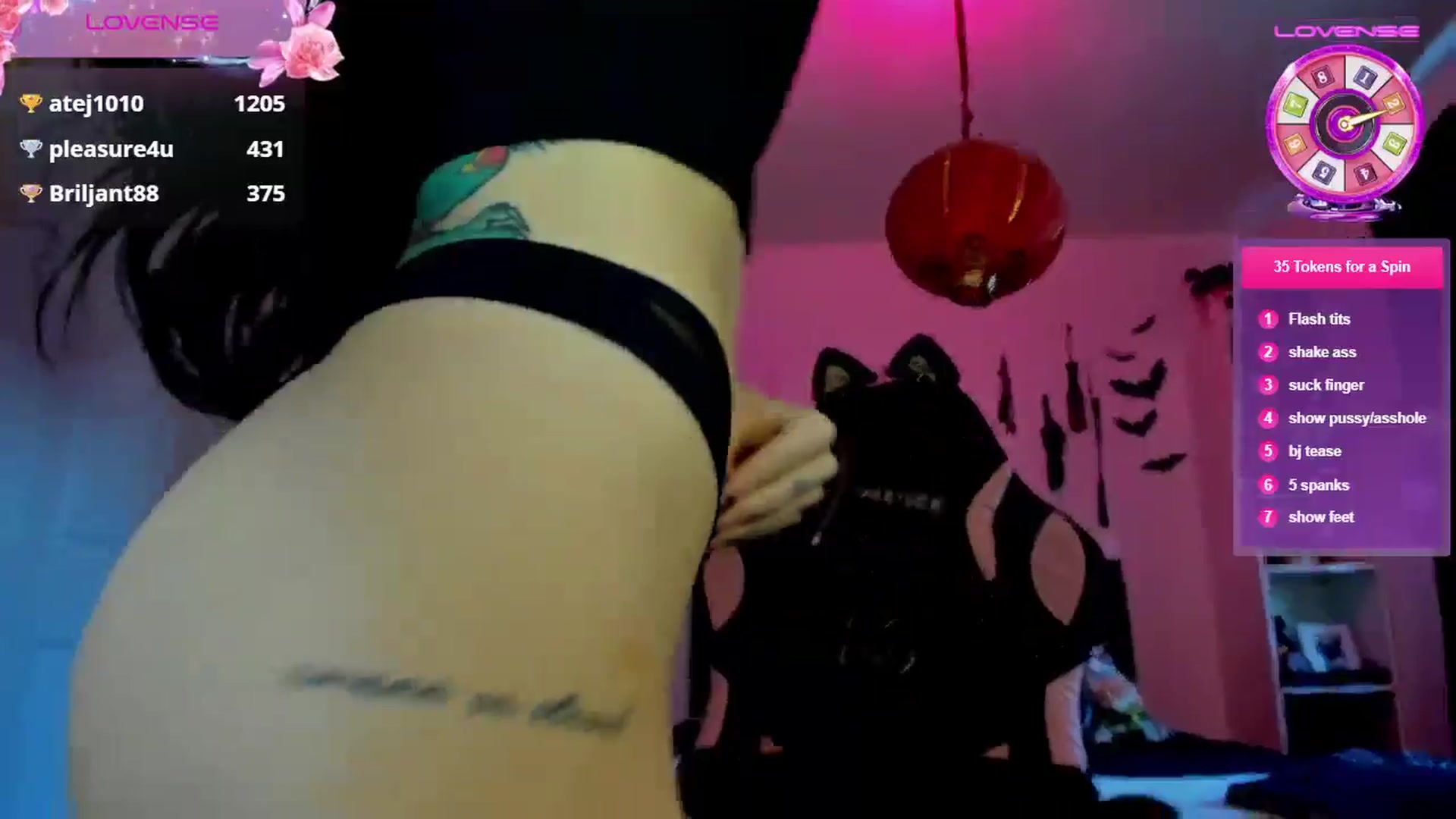 Gallery image thumbnail from Ariaajadee's myfreecams stream on, 04/21/2026, 23:57 image 9 of 20