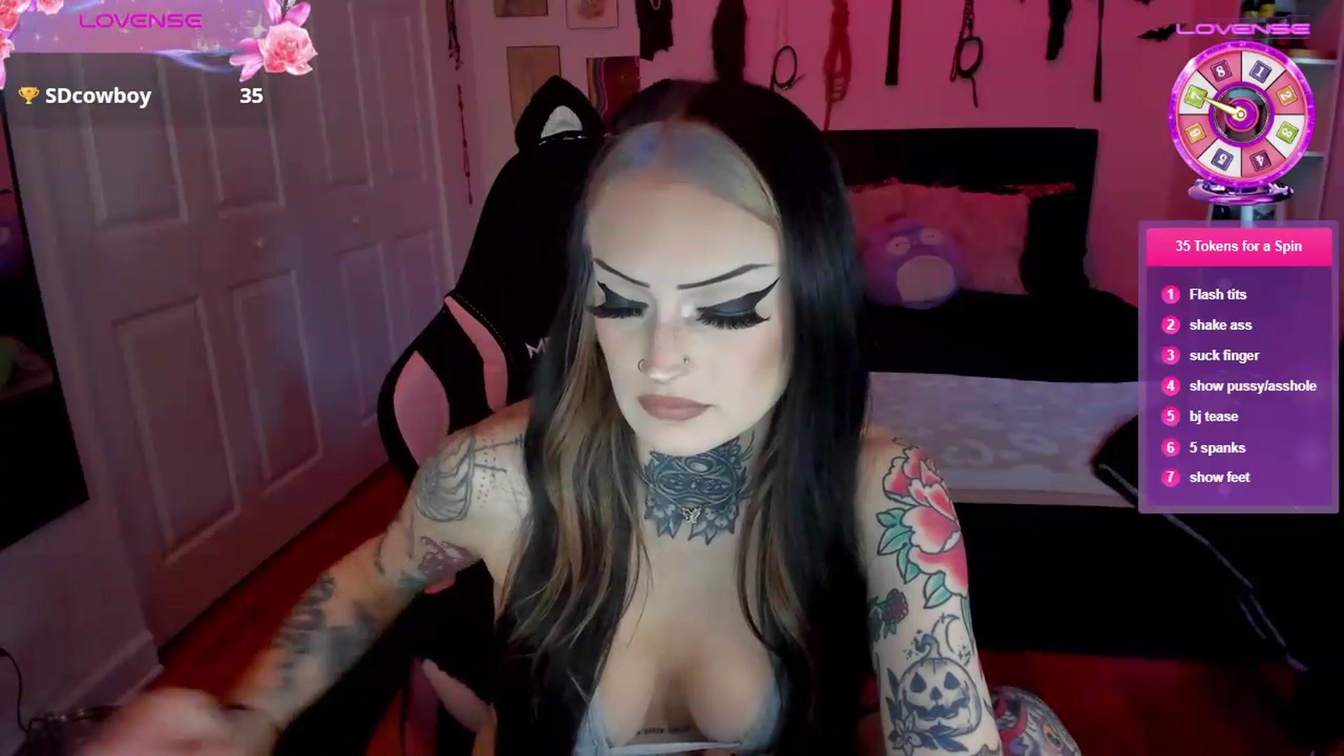 Gallery image thumbnail from Ariaajadee's myfreecams stream on, 07/26/2026, 21:33 image 13 of 20