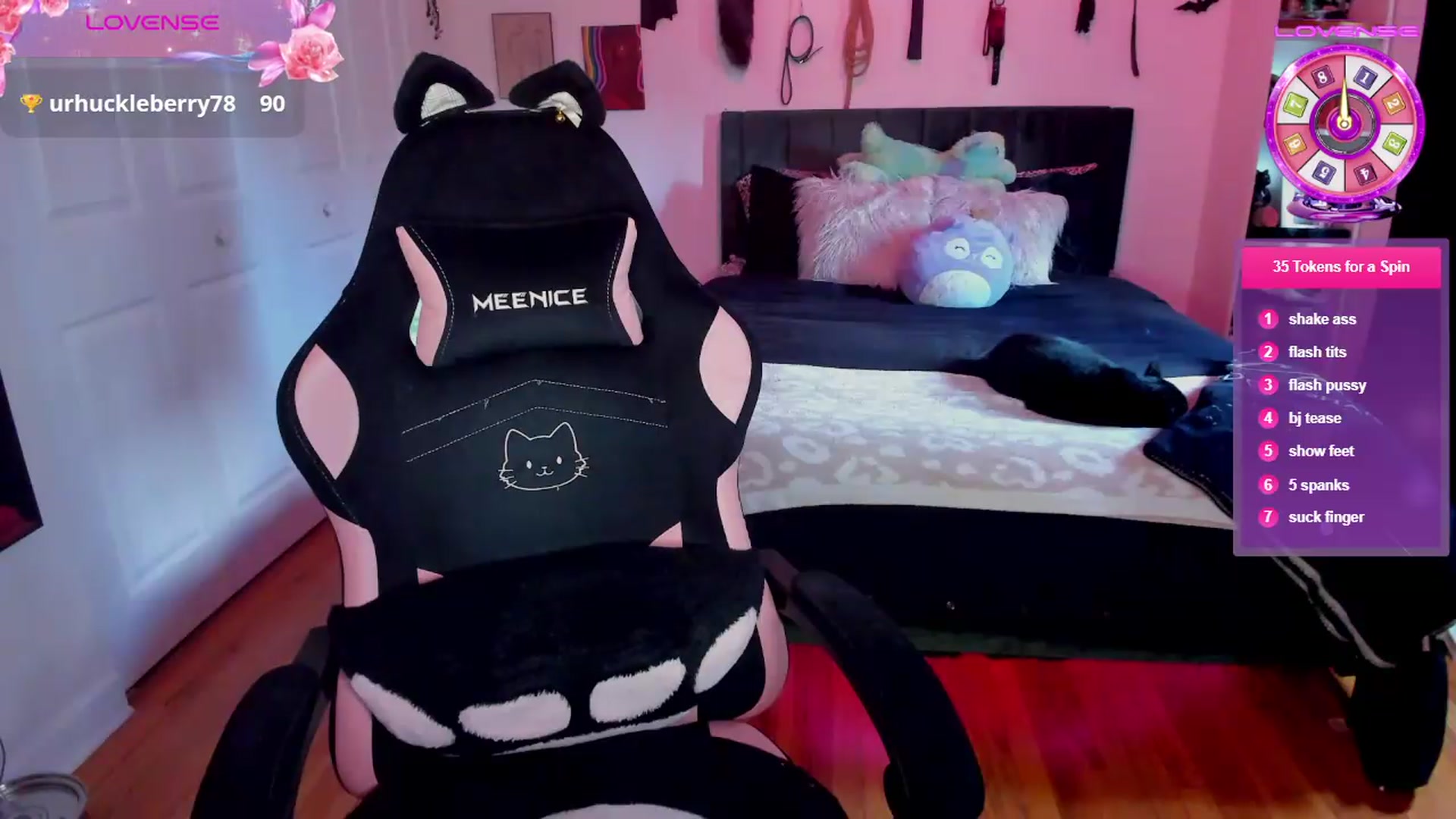 Gallery image thumbnail from Ariaajadee's myfreecams stream on, 08/07/2026, 22:35 image 2 of 20