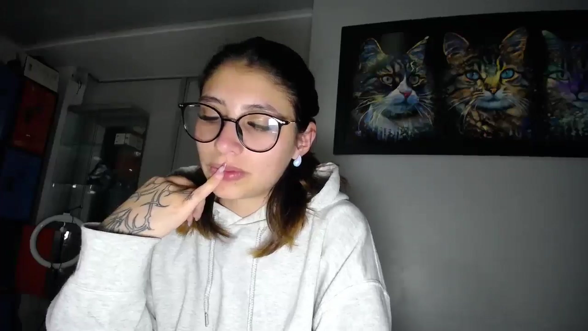 Gallery image thumbnail from Ariabliss_'s myfreecams stream on, 10/12/2025, 10:15 image 19 of 20
