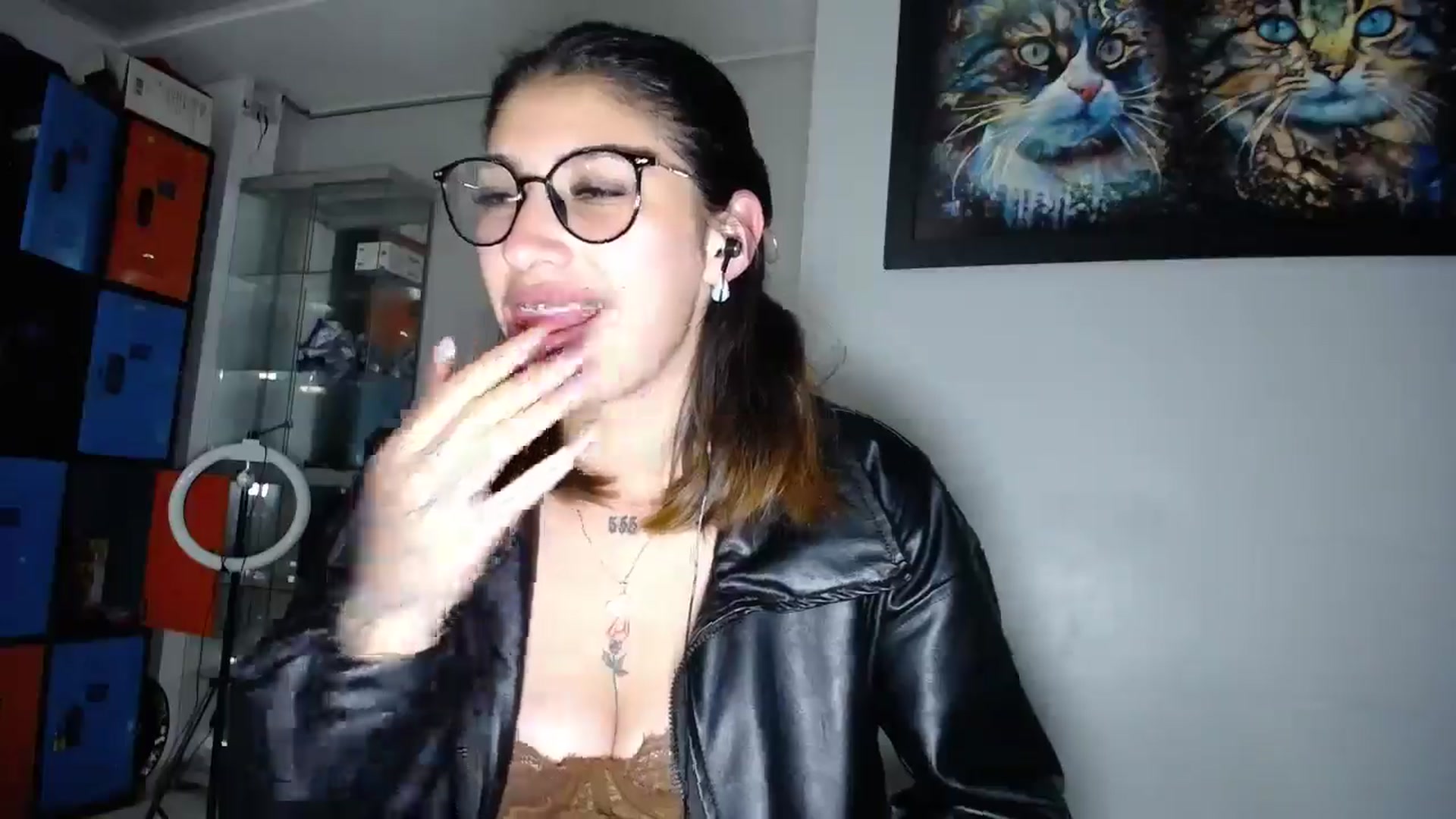 Gallery image thumbnail from Ariabliss_'s myfreecams stream on, 10/12/2025, 10:15 image 6 of 20