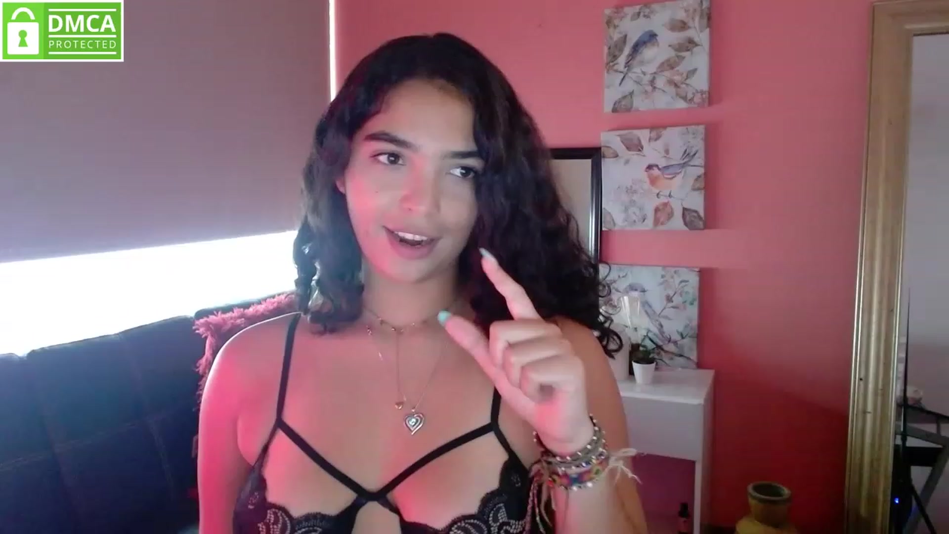 Gallery image thumbnail from Ariagaleo's myfreecams stream on, 06/27/2023, 19:31 image 1 of 20