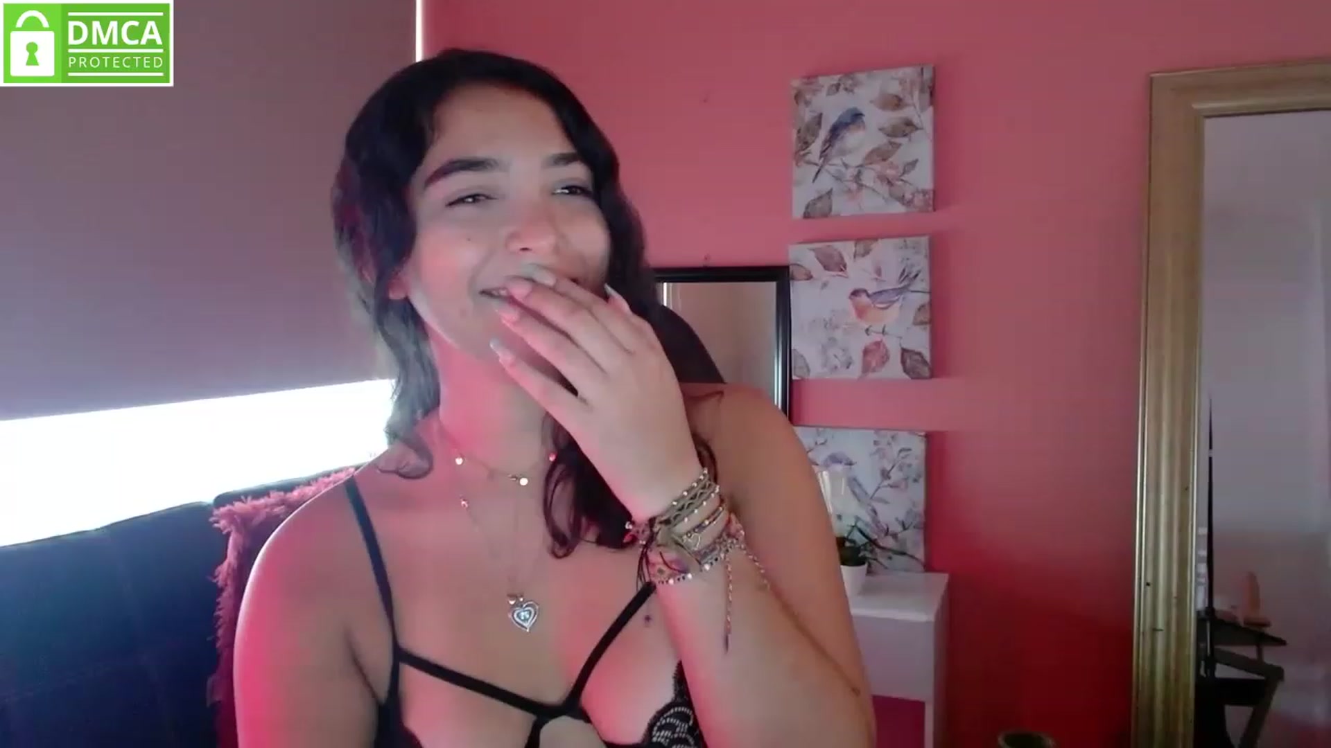 Gallery image thumbnail from Ariagaleo's myfreecams stream on, 06/27/2023, 20:14 image 12 of 20