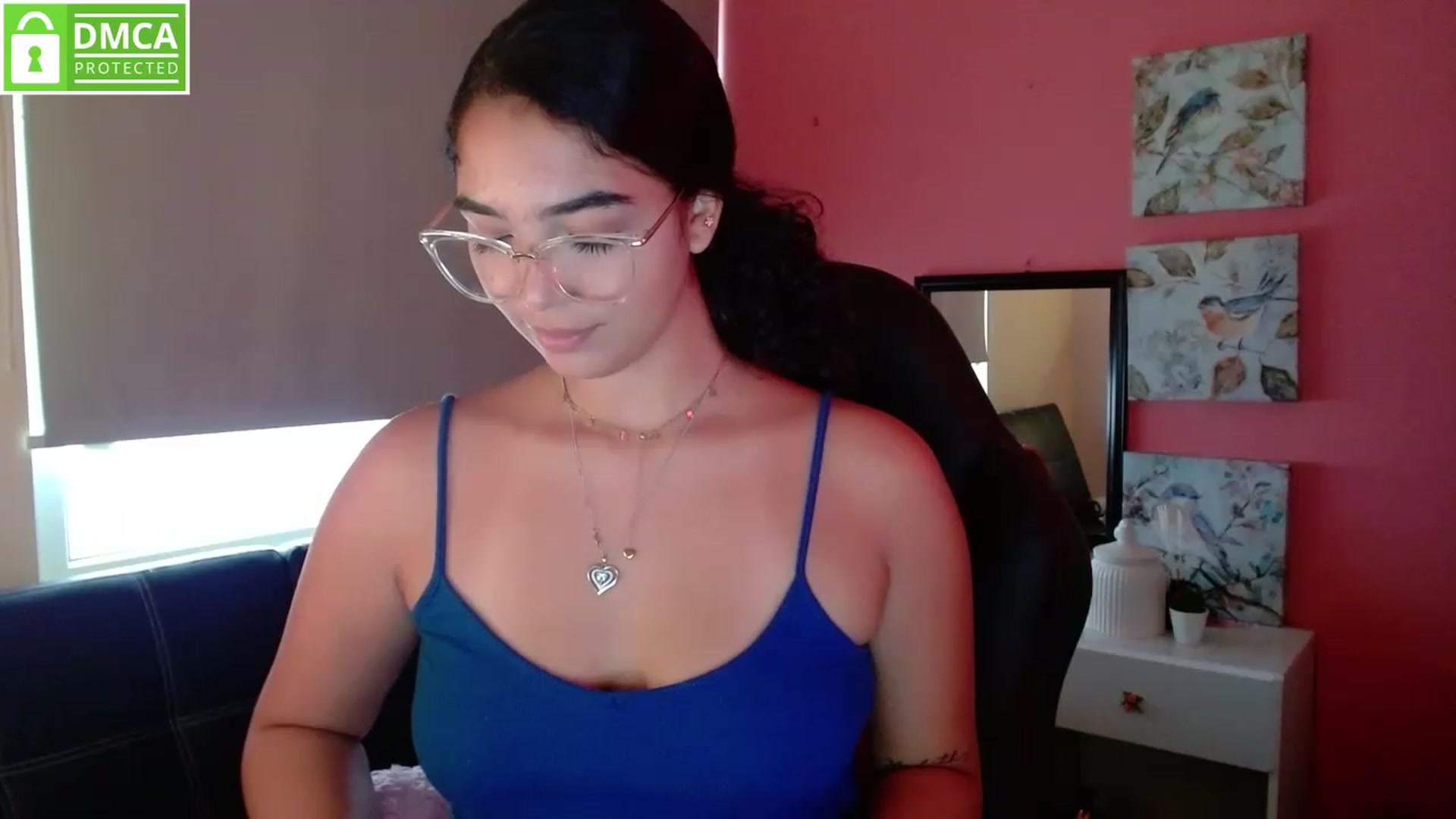 Gallery image thumbnail from Ariagaleo's myfreecams stream on, 06/28/2023, 21:36 image 7 of 20
