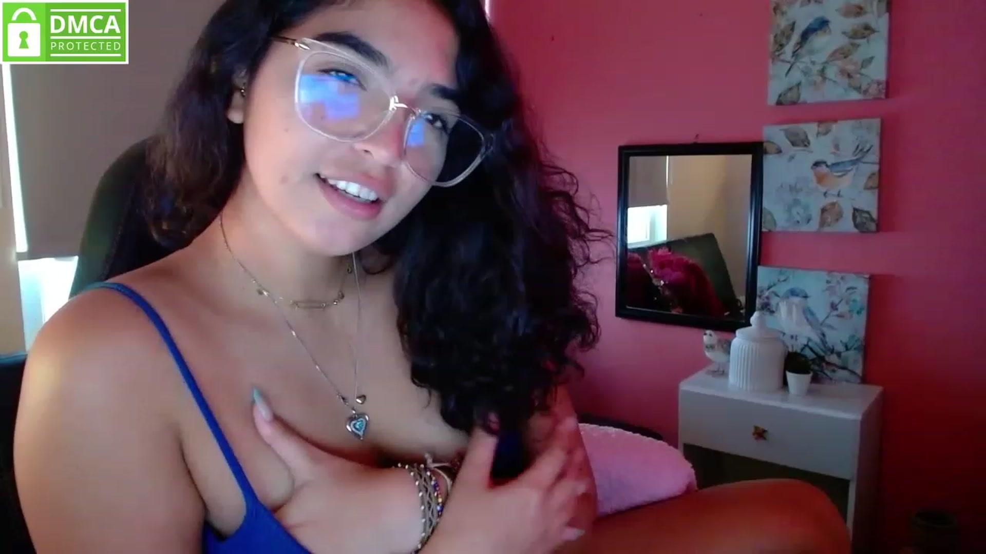 Gallery image thumbnail from Ariagaleo's myfreecams stream on, 06/28/2023, 21:36 image 6 of 20