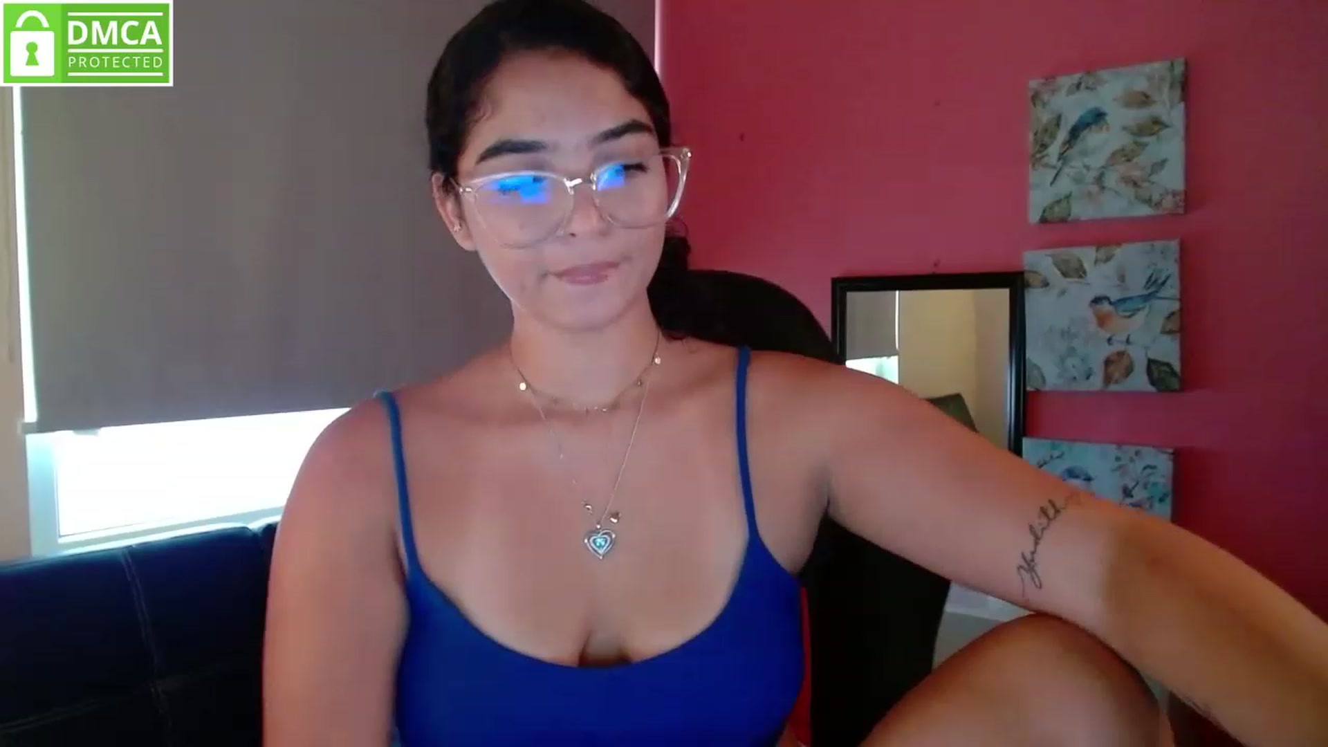 Gallery image thumbnail from Ariagaleo's myfreecams stream on, 06/28/2023, 21:36 image 14 of 20