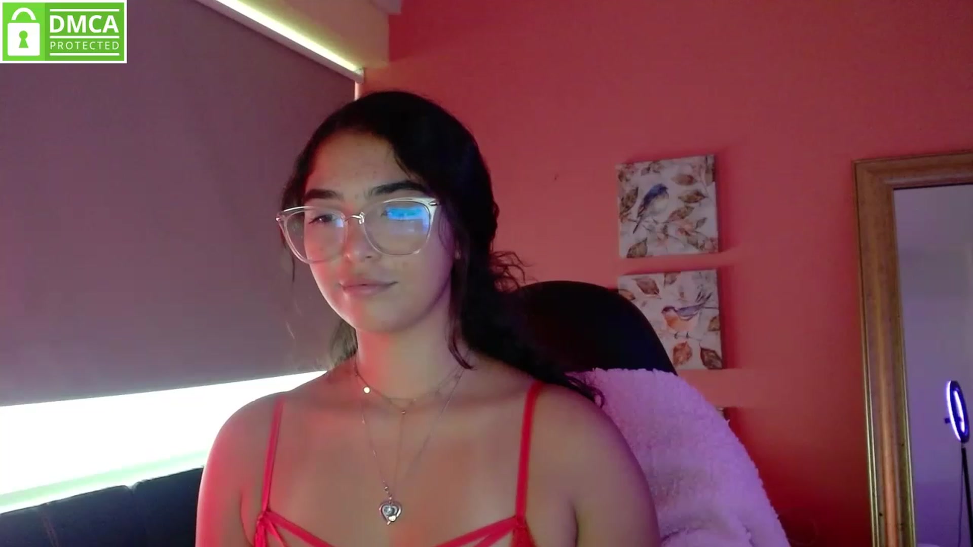 Gallery image thumbnail from Ariagaleo's myfreecams stream on, 06/30/2023, 19:44 image 15 of 20