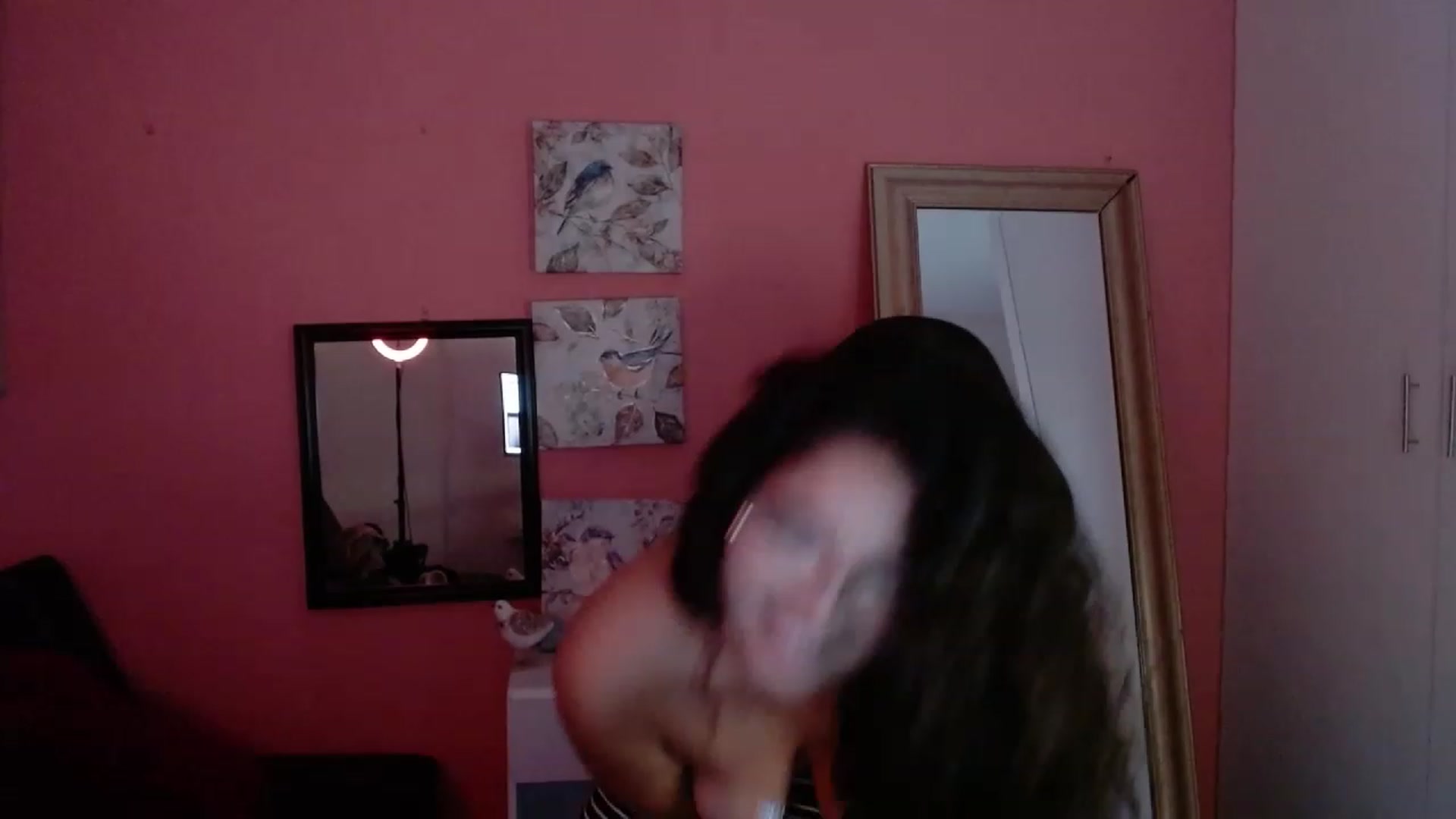 Gallery image thumbnail from Ariagaleo's myfreecams stream on, 07/08/2023, 23:17 image 18 of 20
