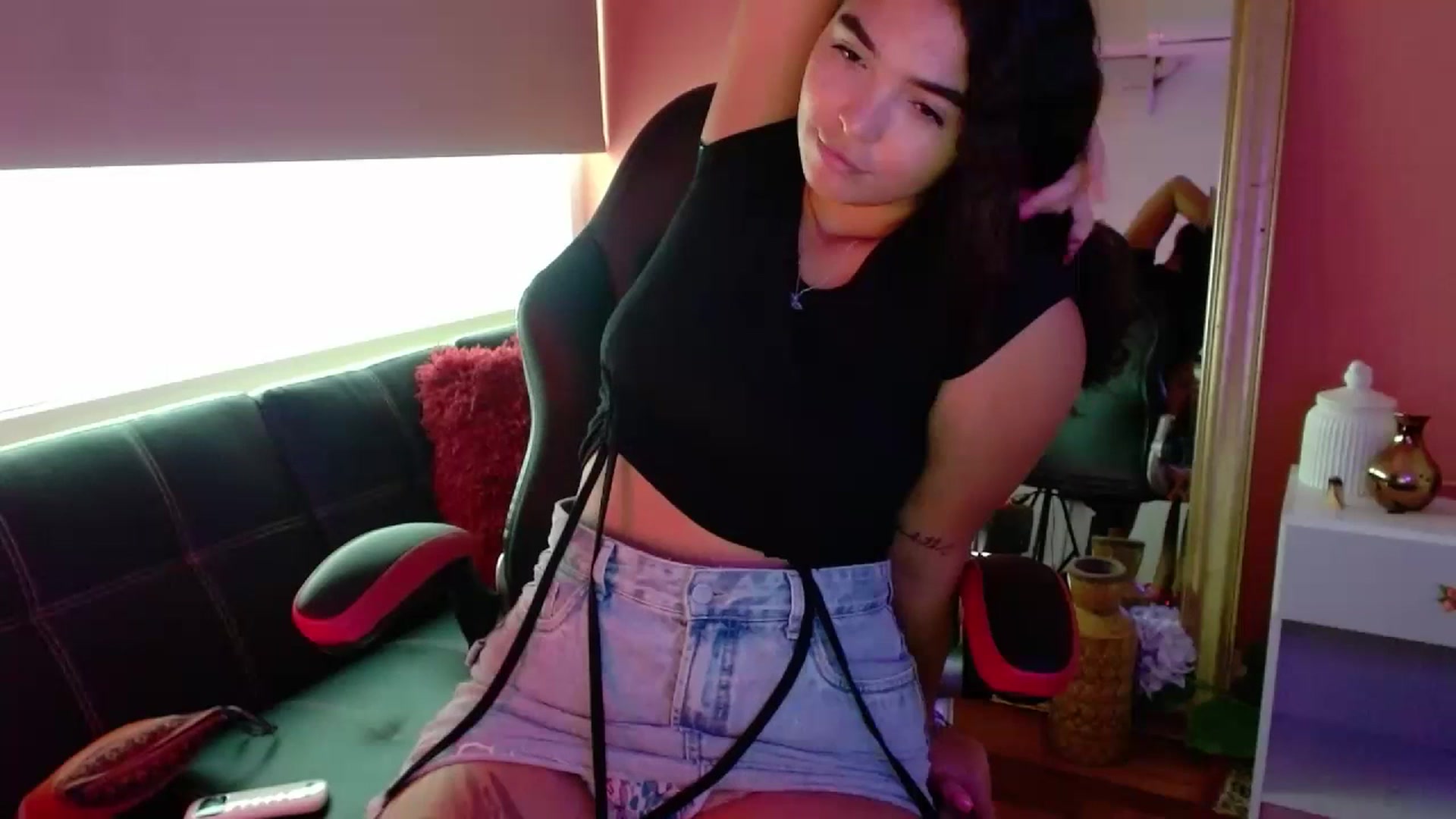 Gallery image thumbnail from Ariagaleo's myfreecams stream on, 07/11/2023, 21:02 image 18 of 20