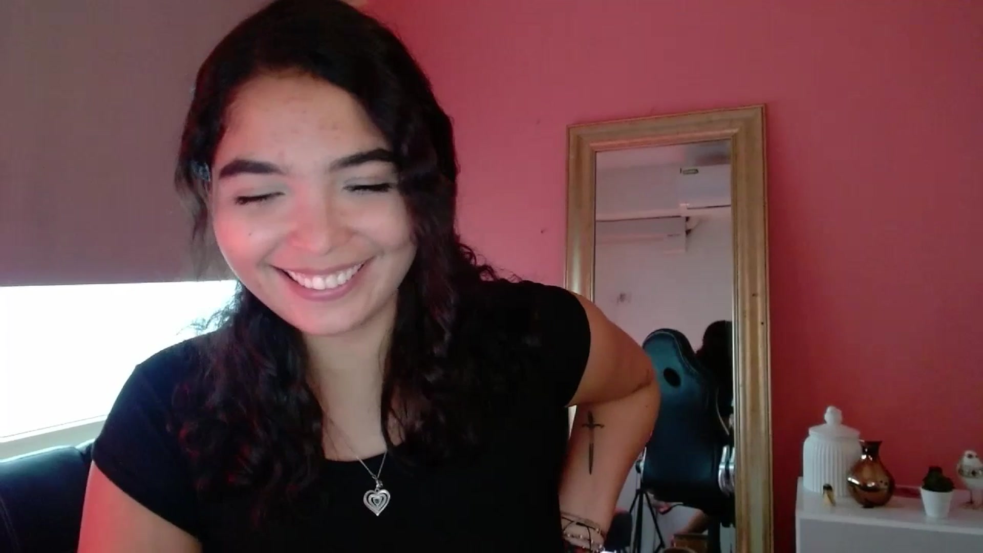 Gallery image thumbnail from Ariagaleo's myfreecams stream on, 07/11/2023, 21:51 image 3 of 20
