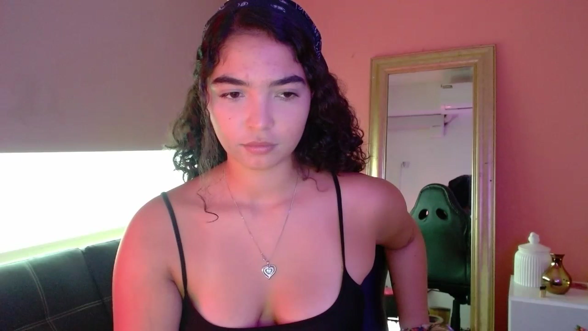 Gallery image thumbnail from Ariagaleo's myfreecams stream on, 07/14/2023, 20:24 image 1 of 20