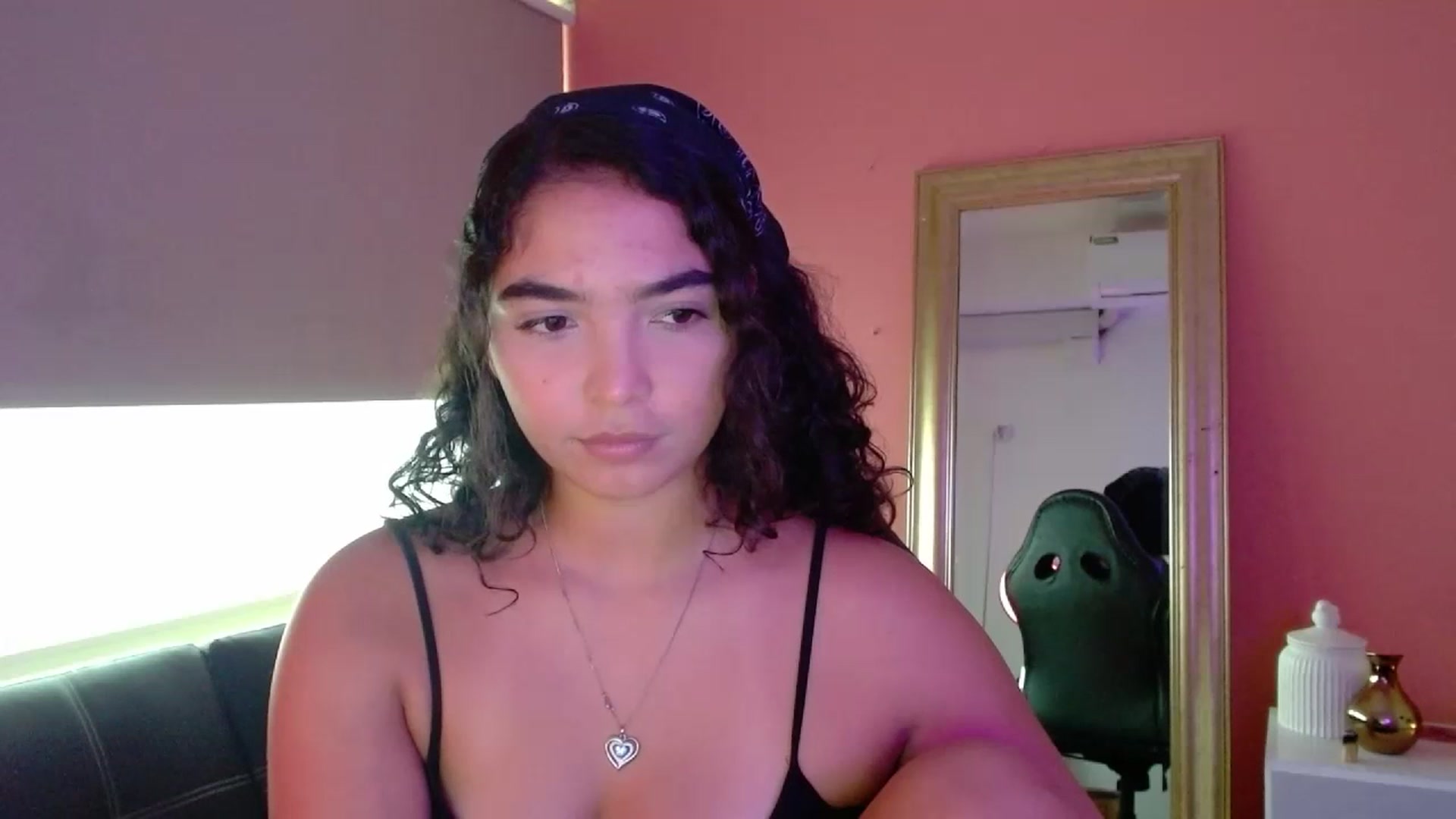 Gallery image thumbnail from Ariagaleo's myfreecams stream on, 07/14/2023, 20:24 image 5 of 20