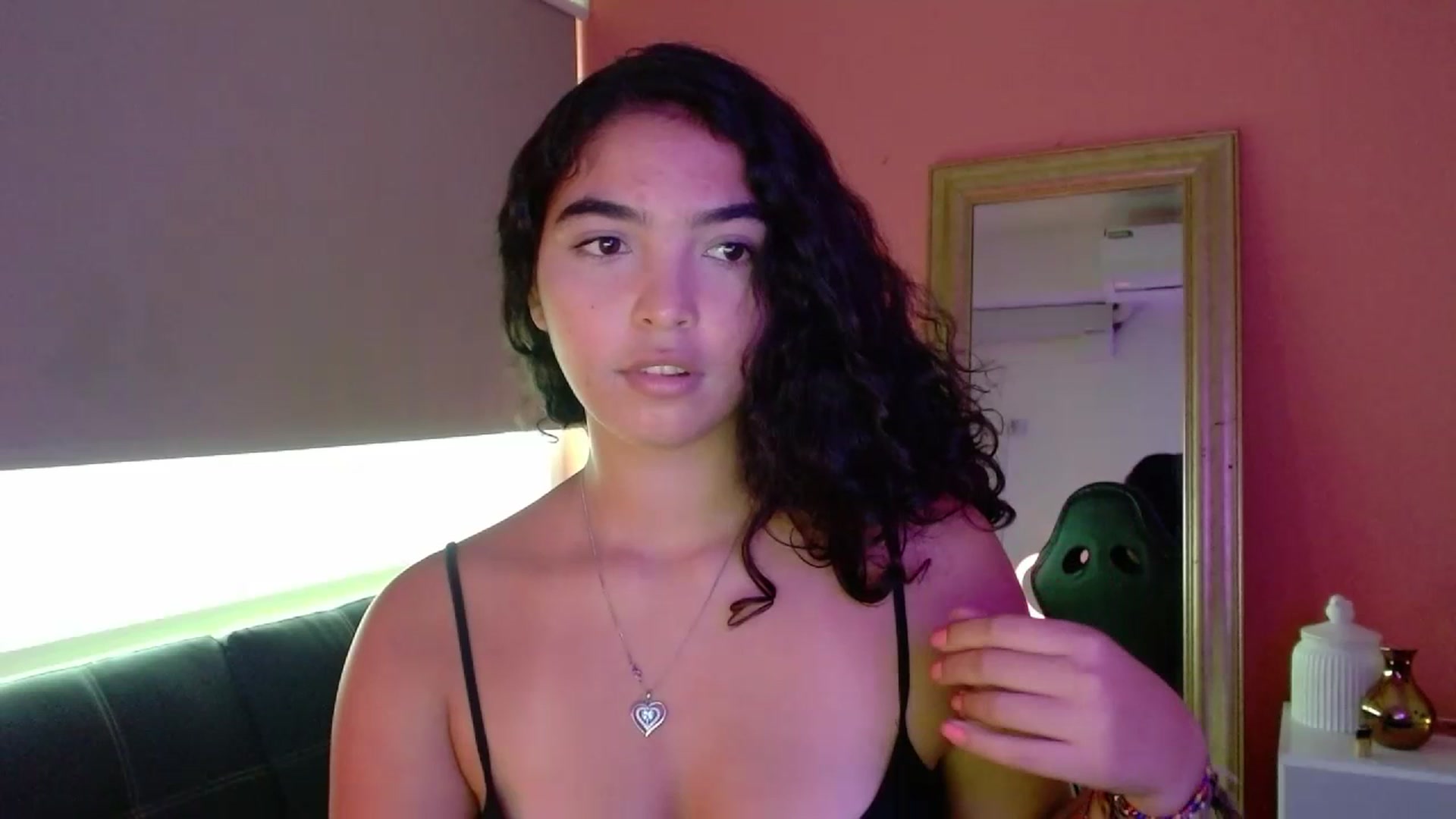 Gallery image thumbnail from Ariagaleo's myfreecams stream on, 07/14/2023, 20:24 image 20 of 20