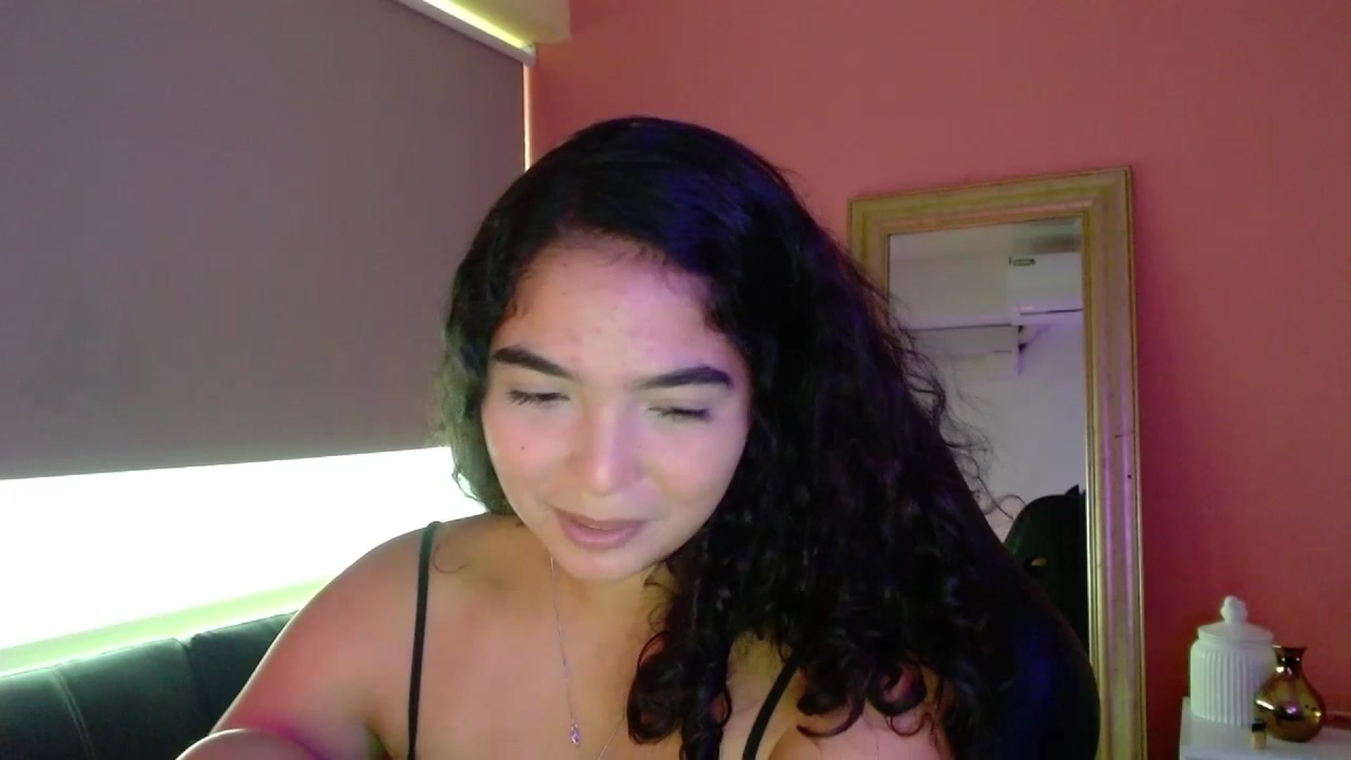 Gallery image thumbnail from Ariagaleo's myfreecams stream on, 07/14/2023, 20:24 image 17 of 20