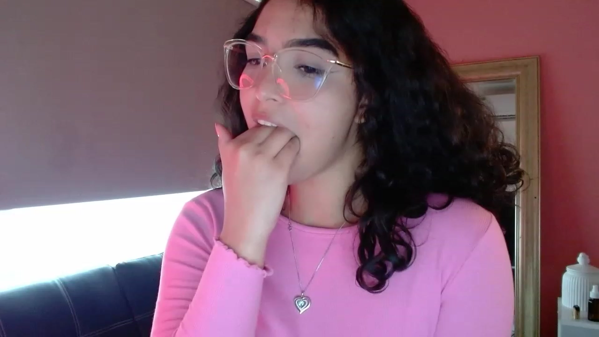 Gallery image thumbnail from Ariagaleo's myfreecams stream on, 07/15/2023, 20:22 image 5 of 20