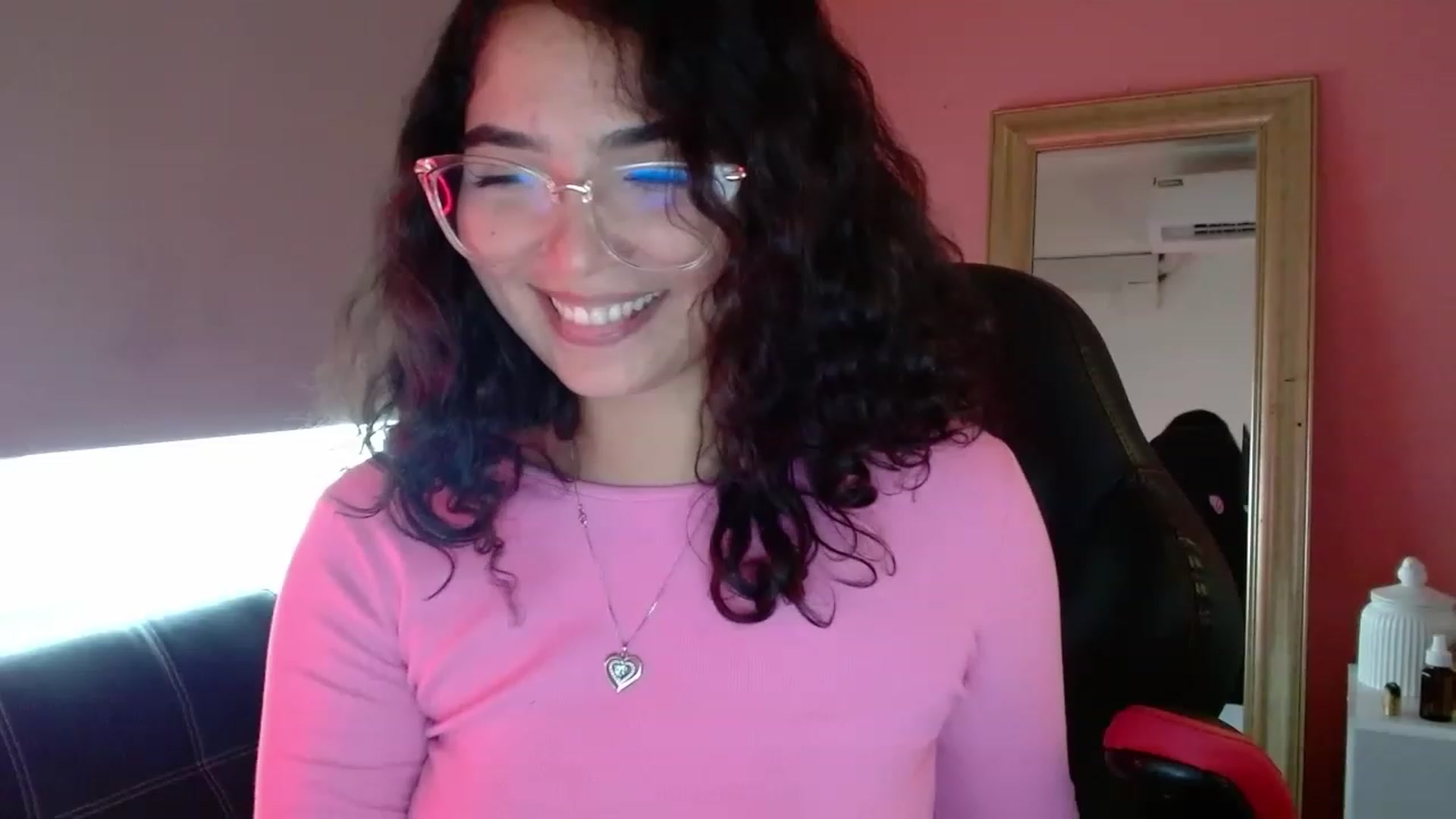 Gallery image thumbnail from Ariagaleo's myfreecams stream on, 07/15/2023, 20:22 image 11 of 20