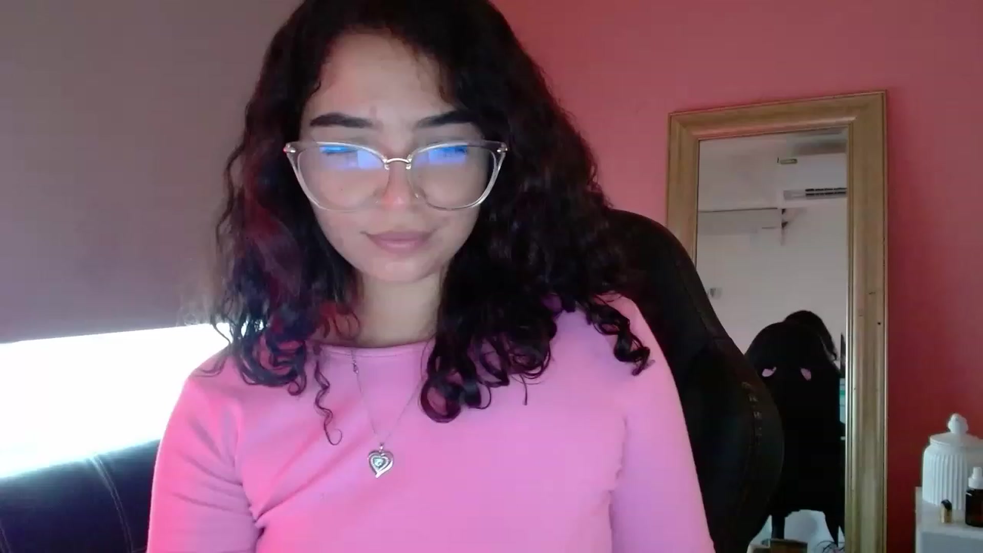 Gallery image thumbnail from Ariagaleo's myfreecams stream on, 07/15/2023, 20:22 image 4 of 20