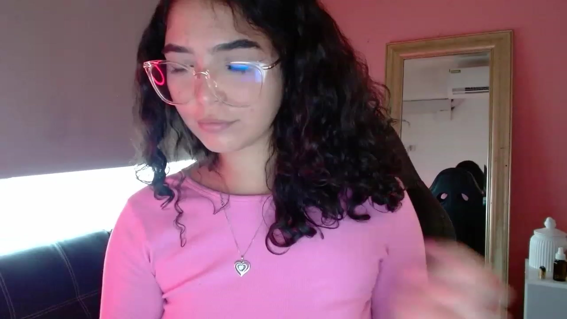 Gallery image thumbnail from Ariagaleo's myfreecams stream on, 07/15/2023, 20:22 image 13 of 20