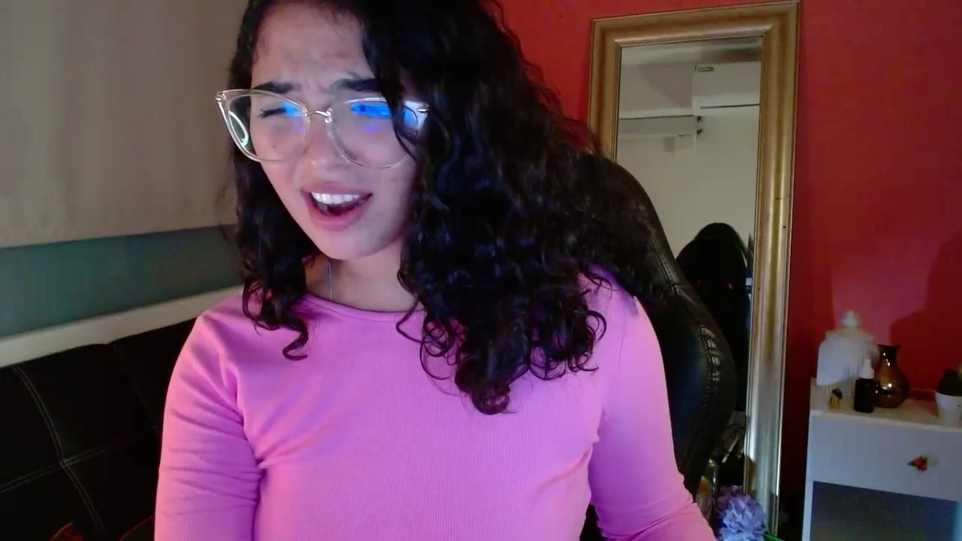 Gallery image thumbnail from Ariagaleo's myfreecams stream on, 07/16/2023, 24:08 image 8 of 20