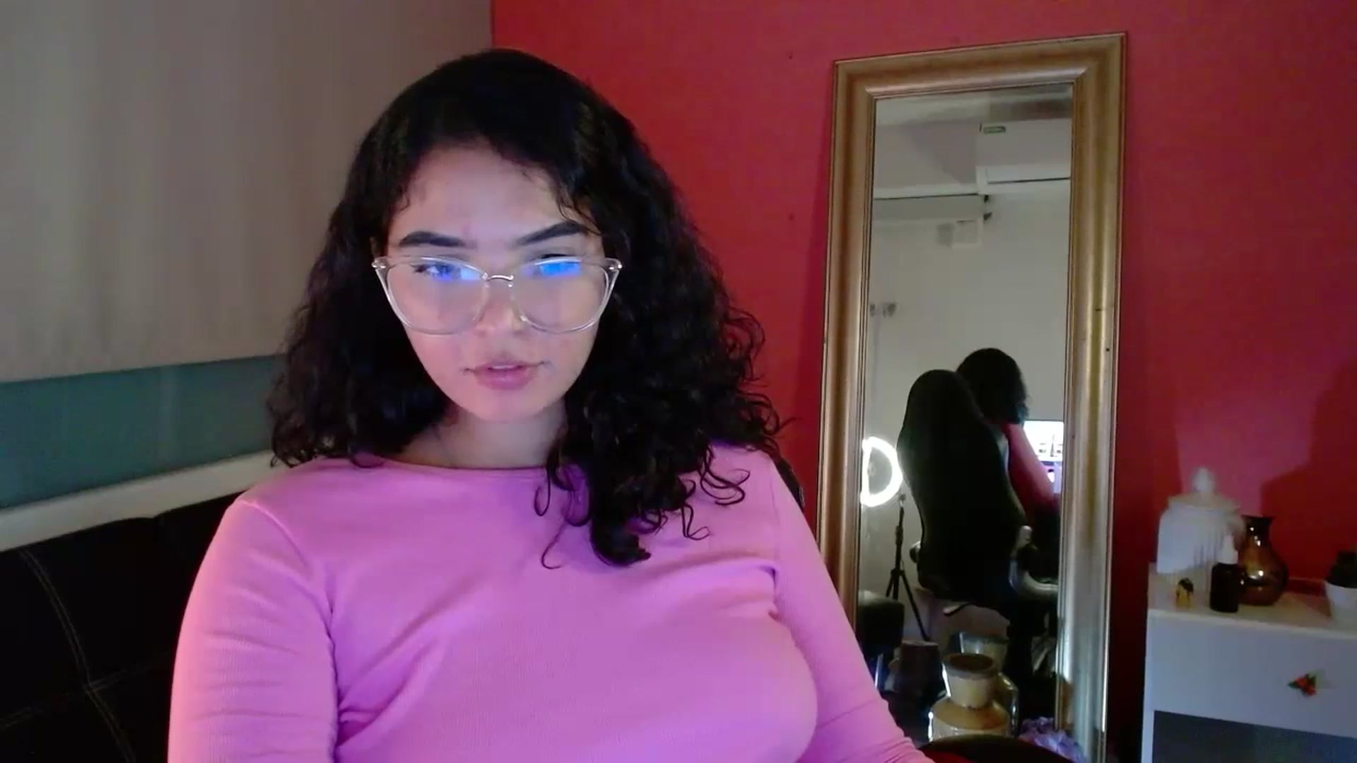 Gallery image thumbnail from Ariagaleo's myfreecams stream on, 07/16/2023, 24:08 image 17 of 20