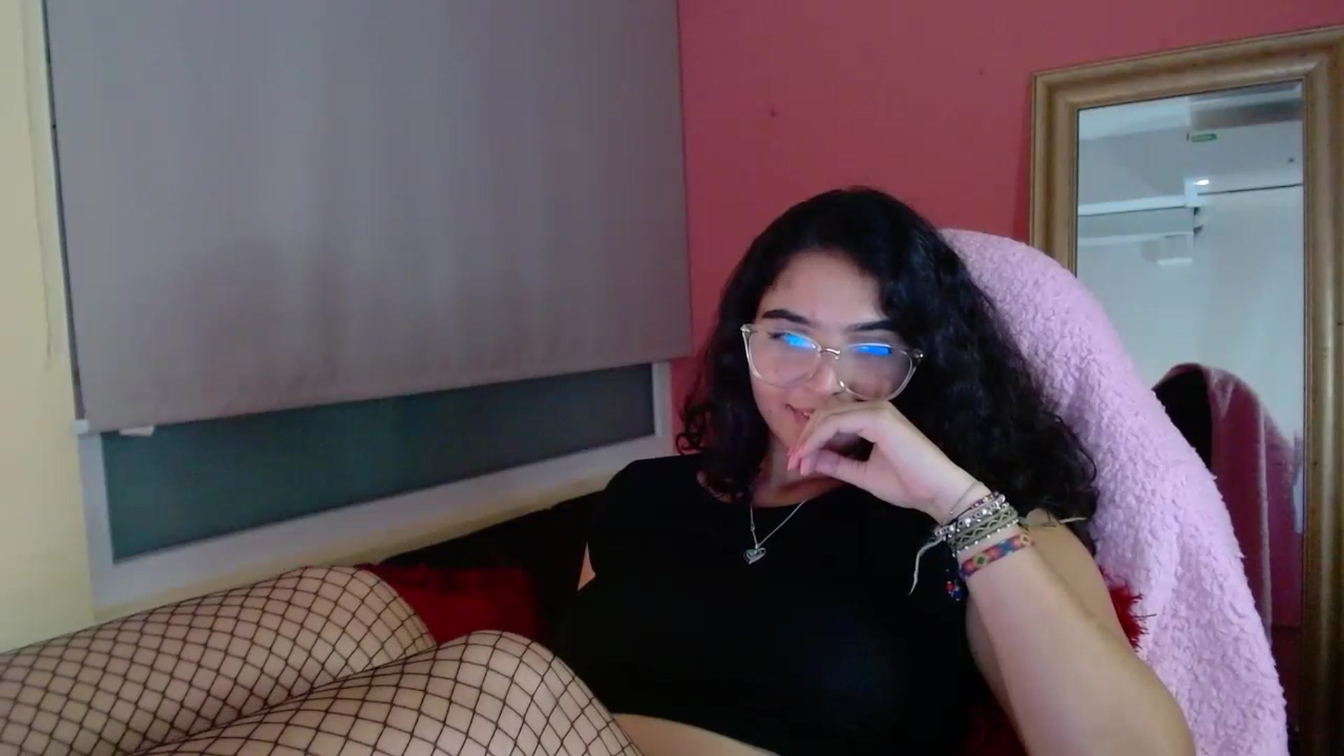 Gallery image thumbnail from Ariagaleo's myfreecams stream on, 07/16/2023, 06:56 image 7 of 20