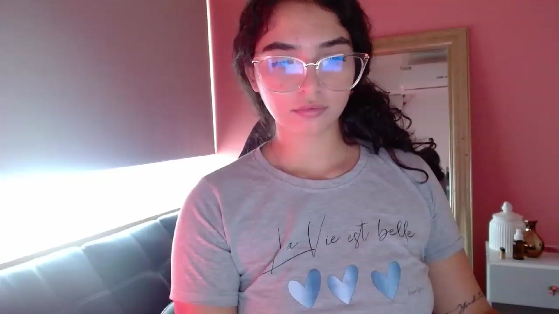 Gallery image thumbnail from Ariagaleo's myfreecams stream on, 07/16/2023, 17:26 image 16 of 20