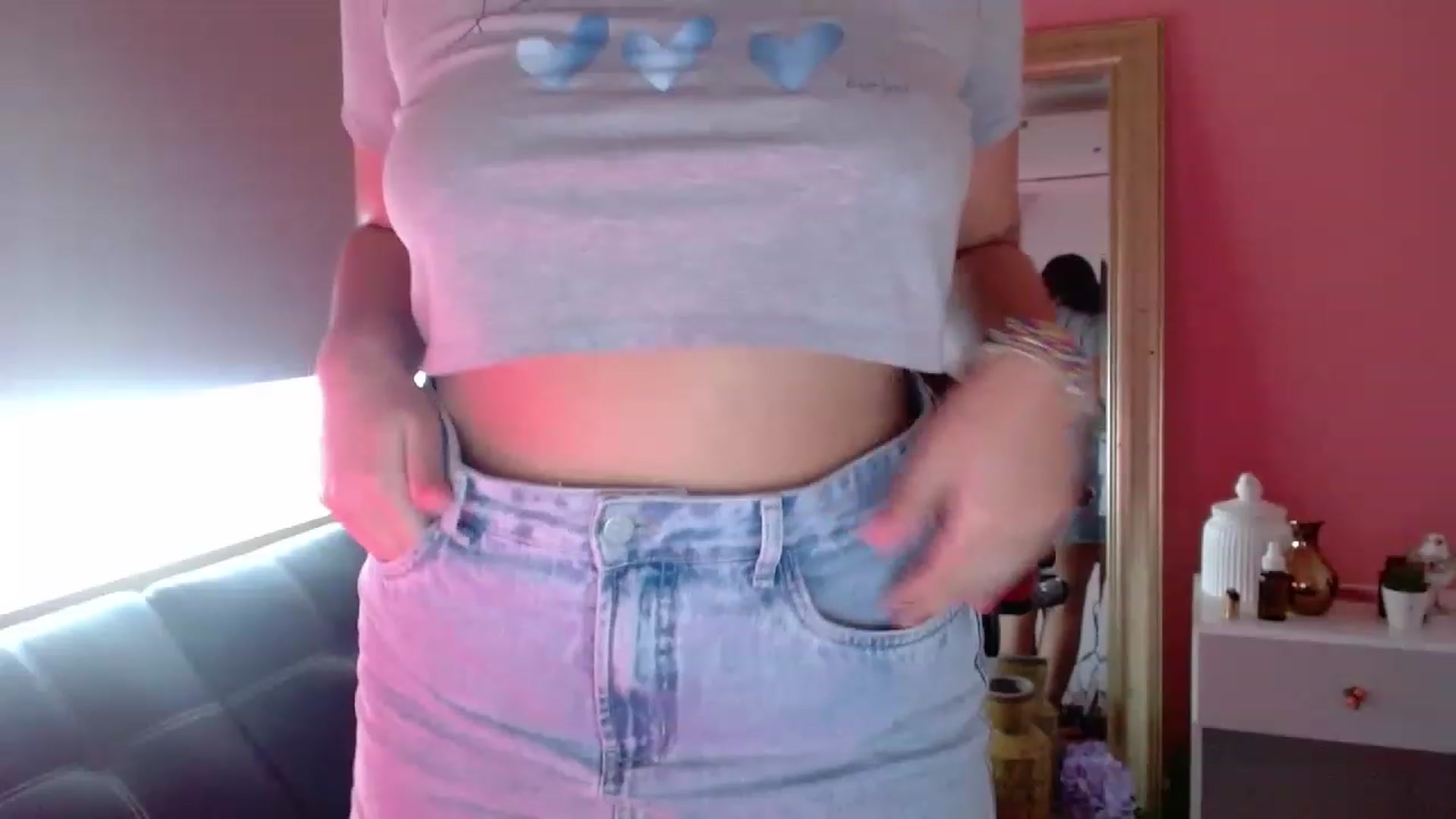 Gallery image thumbnail from Ariagaleo's myfreecams stream on, 07/16/2023, 19:48 image 18 of 20