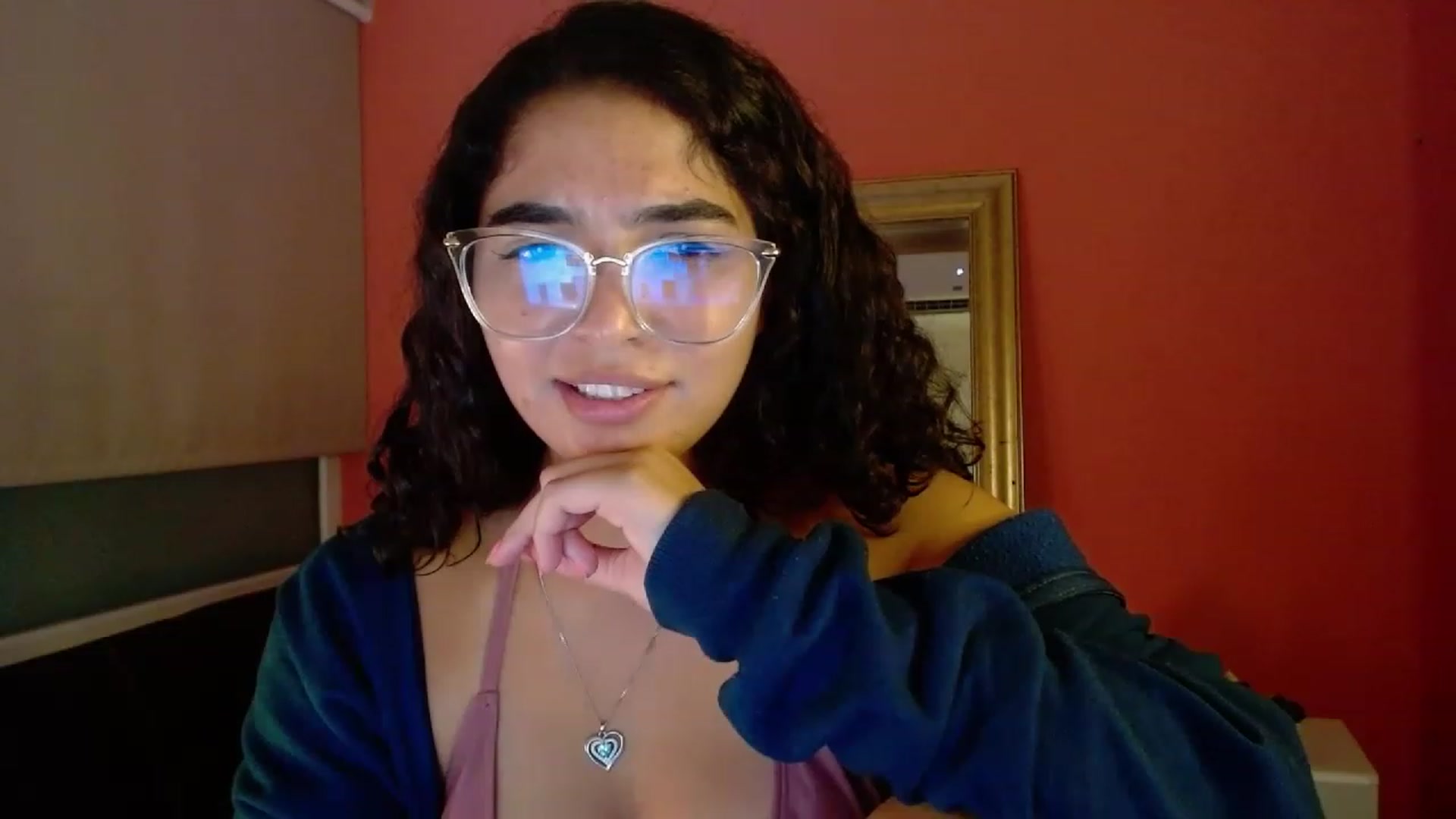 Gallery image thumbnail from Ariagaleo's myfreecams stream on, 07/19/2023, 01:20 image 19 of 20