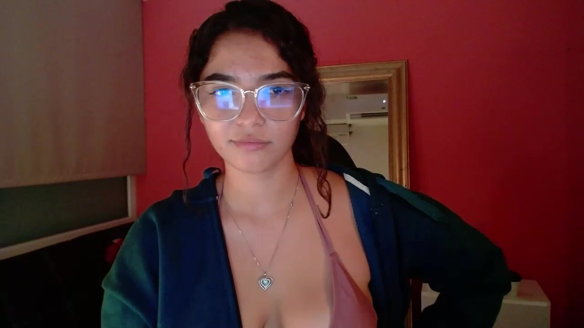 Gallery image thumbnail from Ariagaleo's myfreecams stream on, 07/19/2023, 01:20 image 7 of 20