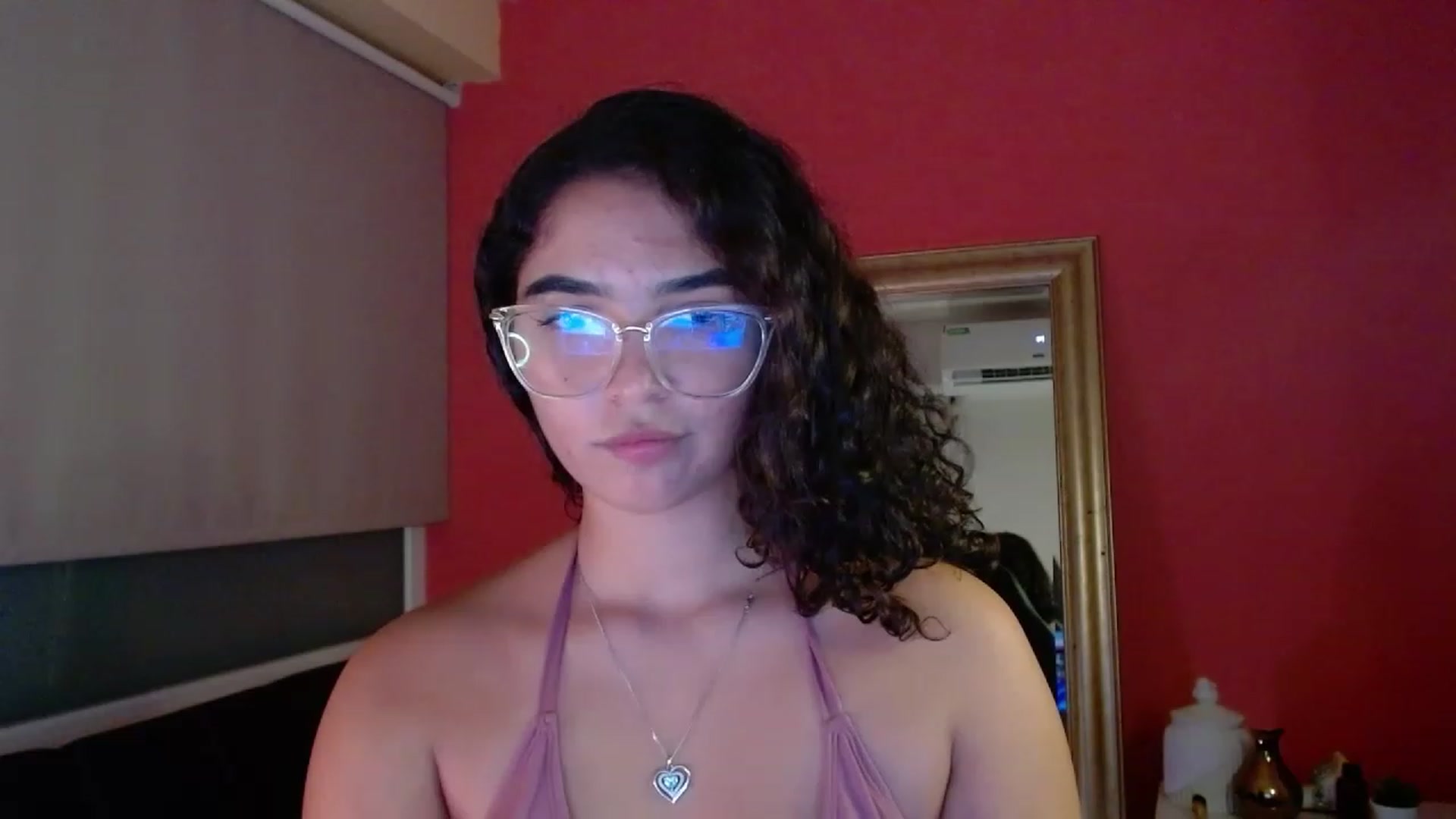 Gallery image thumbnail from Ariagaleo's myfreecams stream on, 07/19/2023, 01:20 image 3 of 20