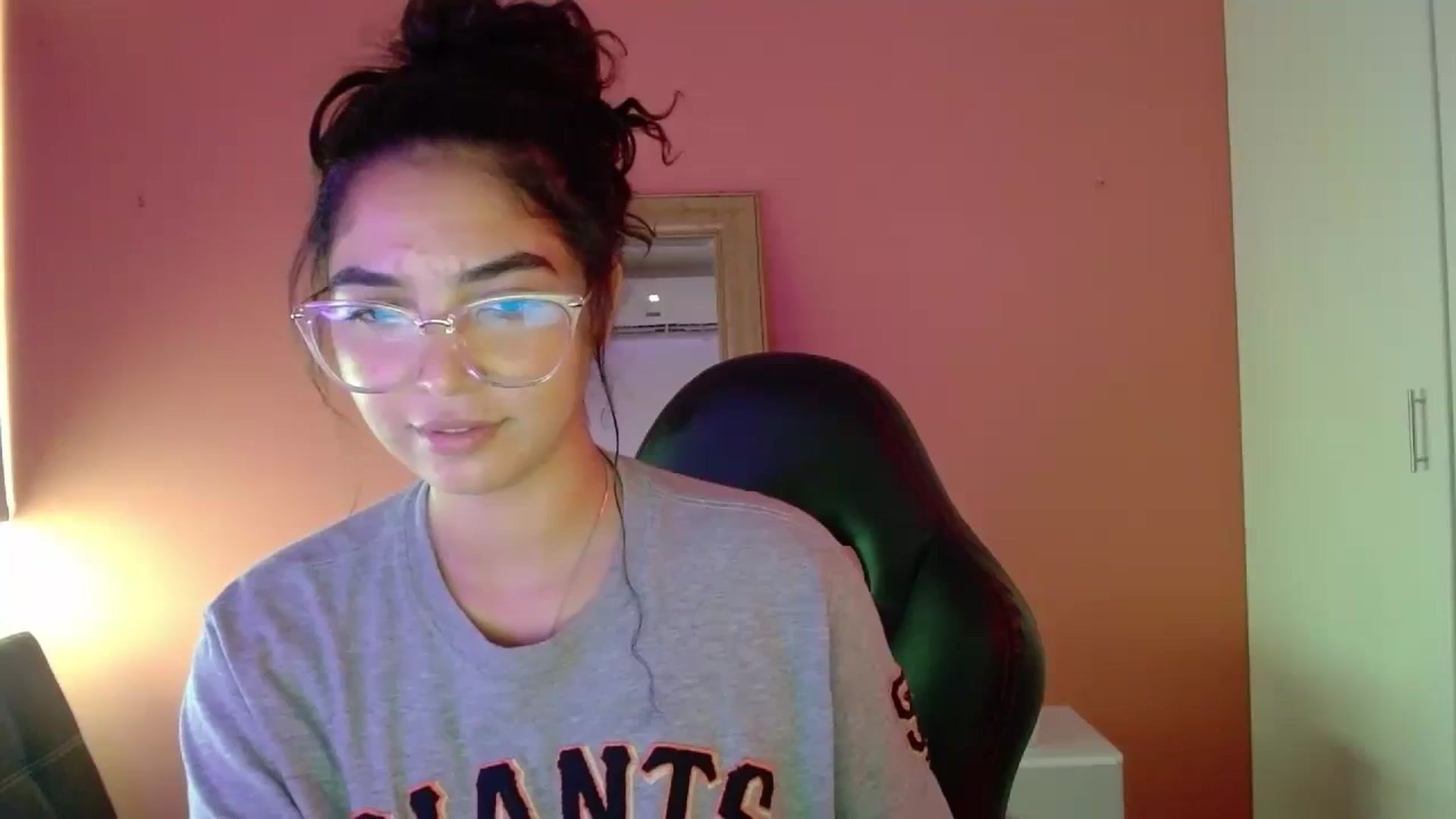 Gallery image thumbnail from Ariagaleo's myfreecams stream on, 07/22/2023, 19:08 image 6 of 20