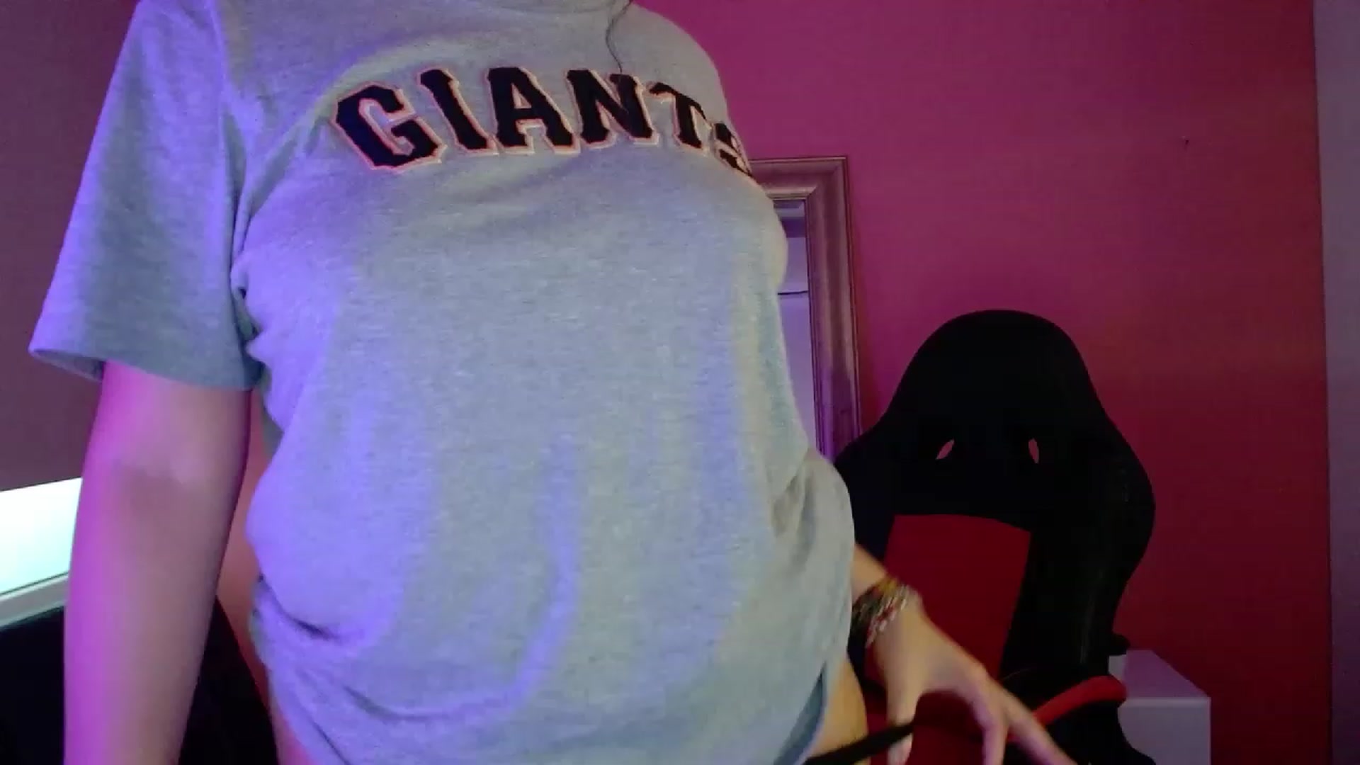 Gallery image thumbnail from Ariagaleo's myfreecams stream on, 07/22/2023, 22:13 image 4 of 20