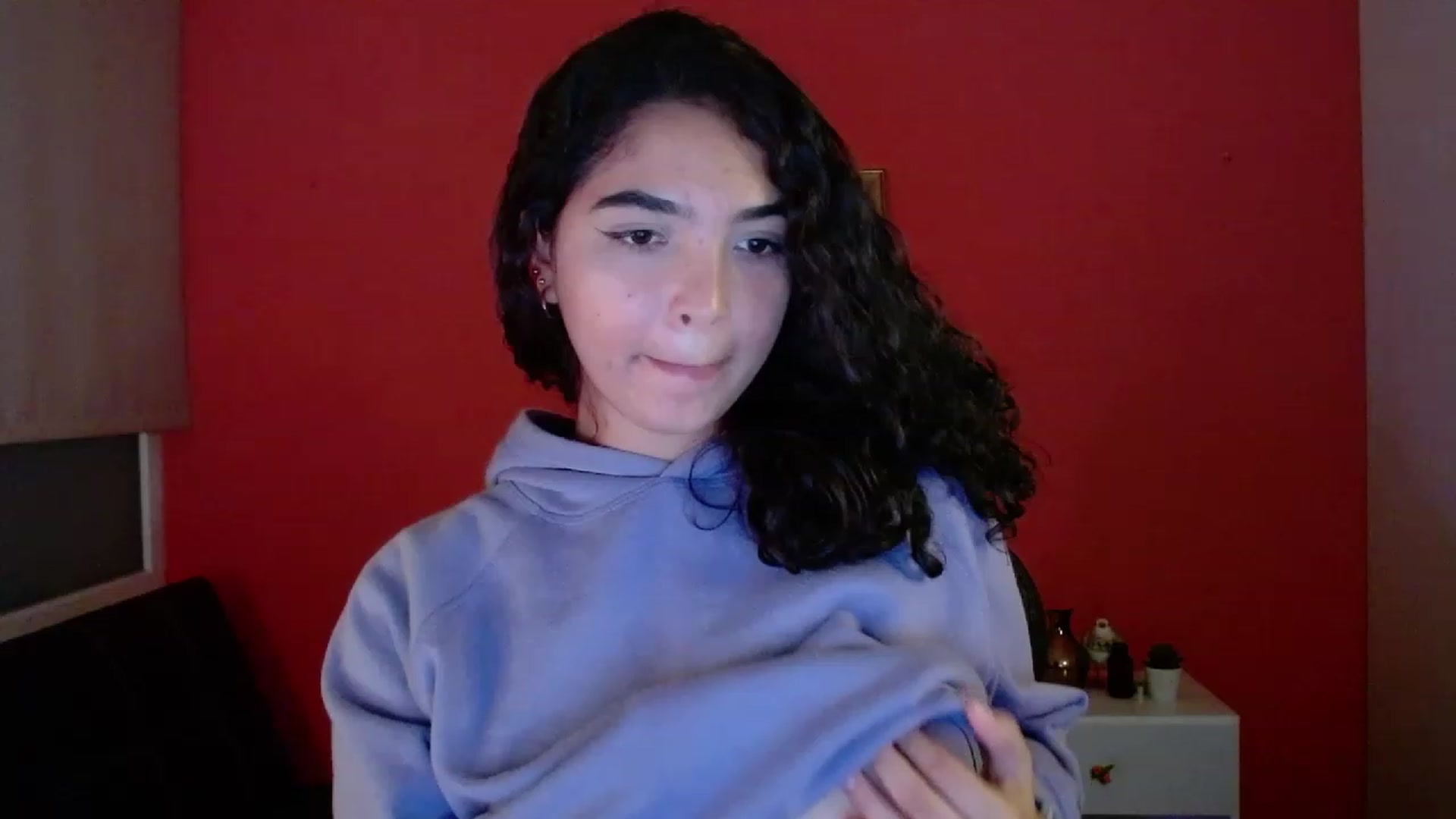 Gallery image thumbnail from Ariagaleo's myfreecams stream on, 07/28/2023, 24:08 image 17 of 20