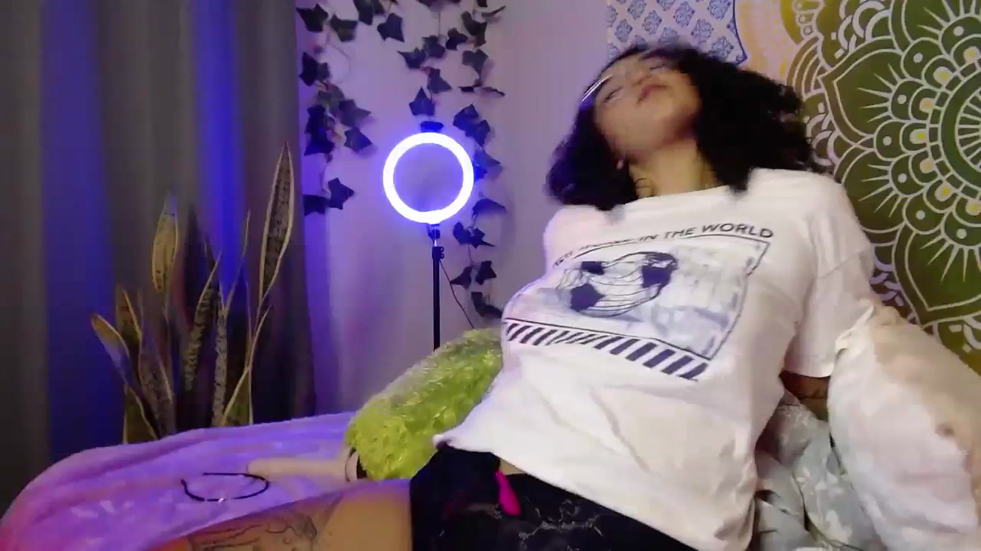 Gallery image thumbnail from Ariagaleo's myfreecams stream on, 08/07/2023, 07:30 image 6 of 20