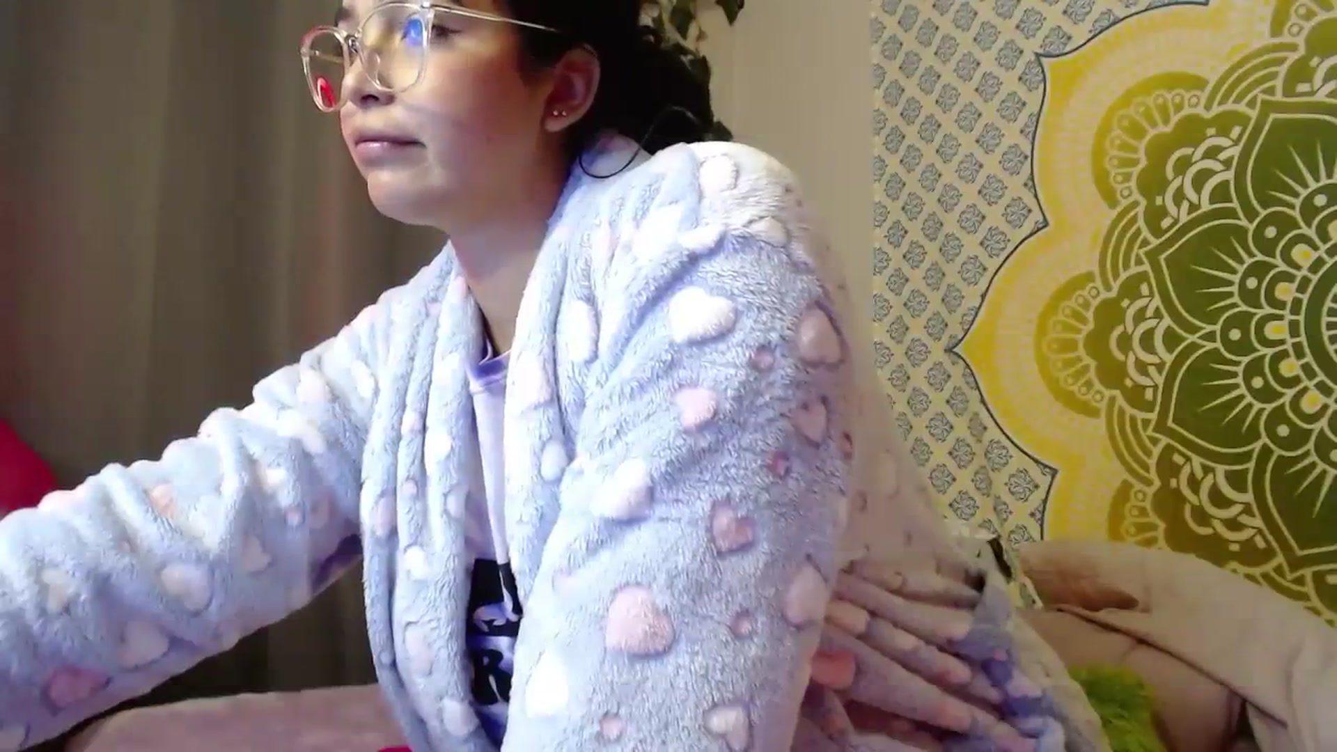 Gallery image thumbnail from Ariagaleo's myfreecams stream on, 08/09/2023, 24:51 image 14 of 20