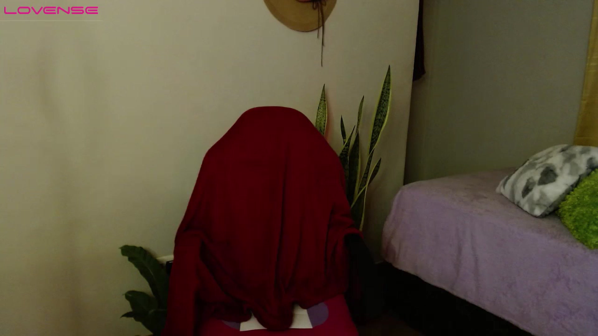 Gallery image thumbnail from Ariagaleo's myfreecams stream on, 08/14/2023, 24:48 image 10 of 20