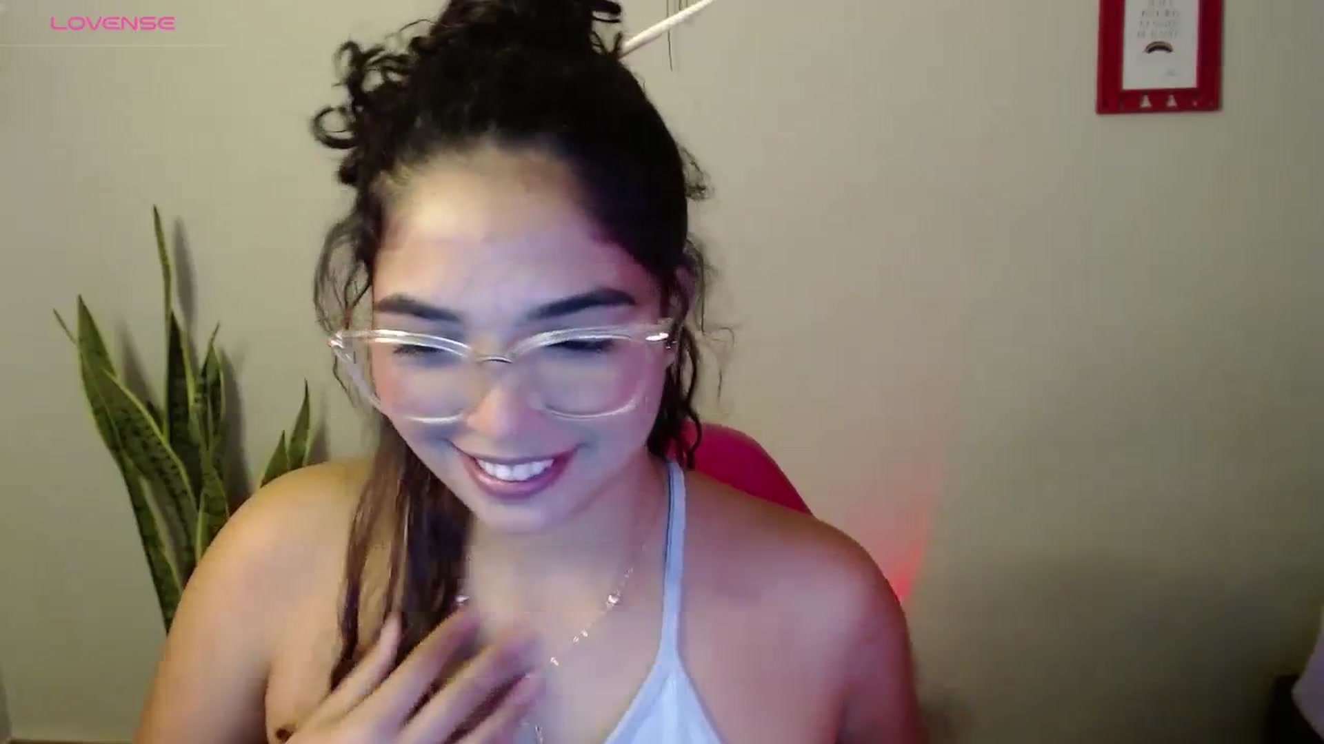 Gallery image thumbnail from Ariagaleo's myfreecams stream on, 08/17/2023, 21:25 image 20 of 20