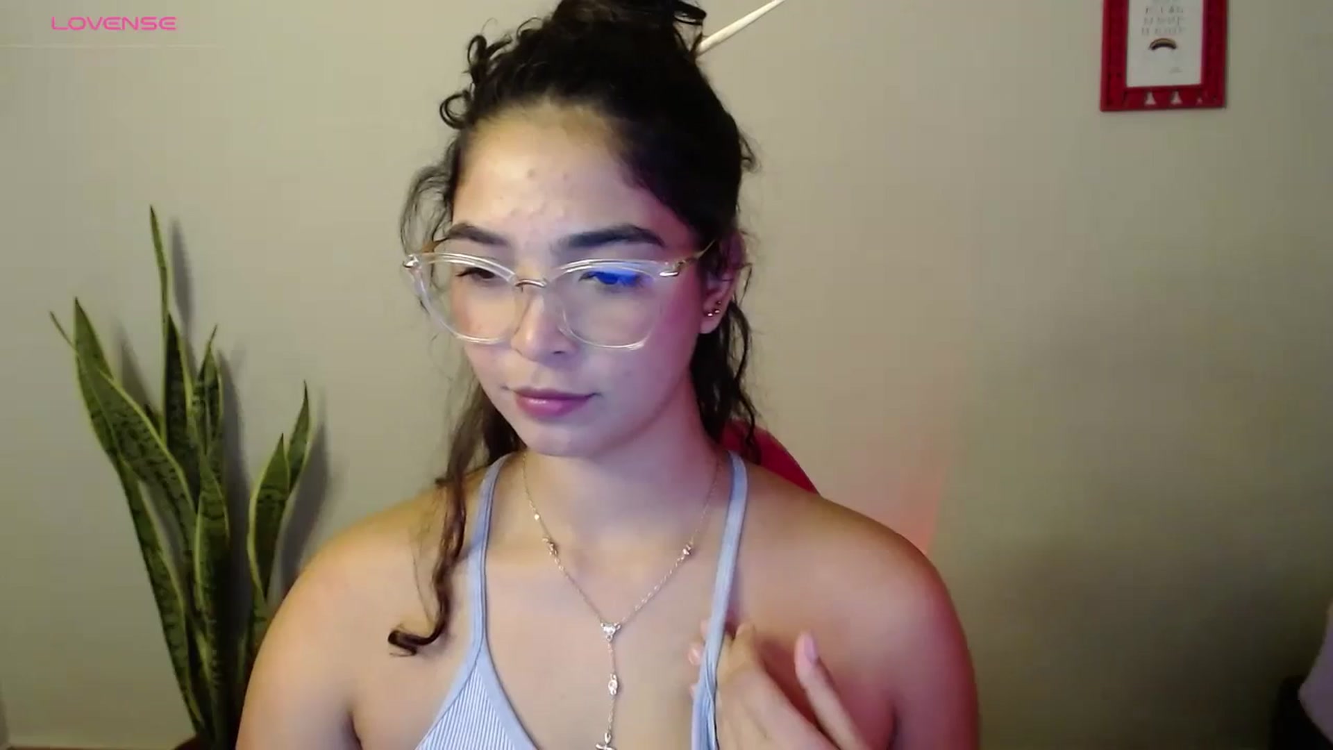 Gallery image thumbnail from Ariagaleo's myfreecams stream on, 08/17/2023, 21:25 image 13 of 20