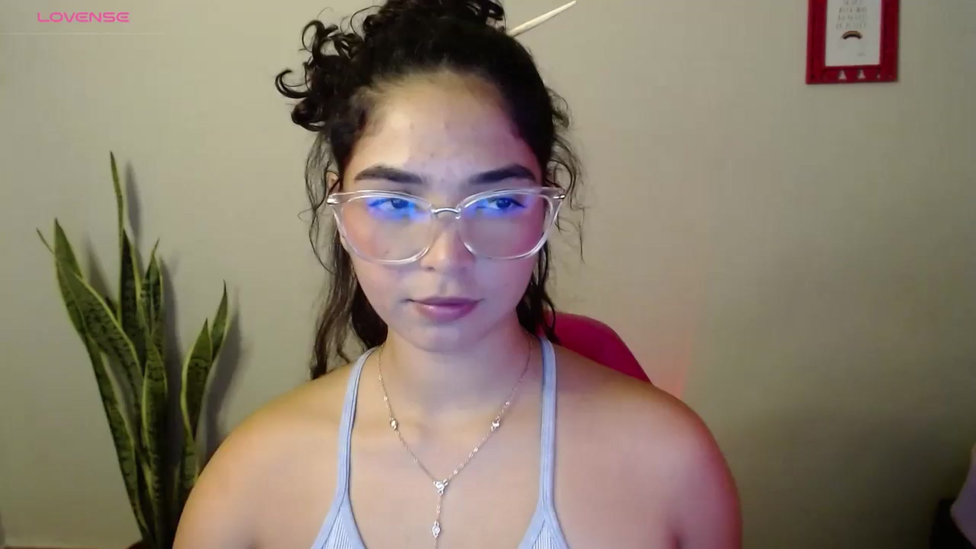 Gallery image thumbnail from Ariagaleo's myfreecams stream on, 08/17/2023, 21:25 image 17 of 20