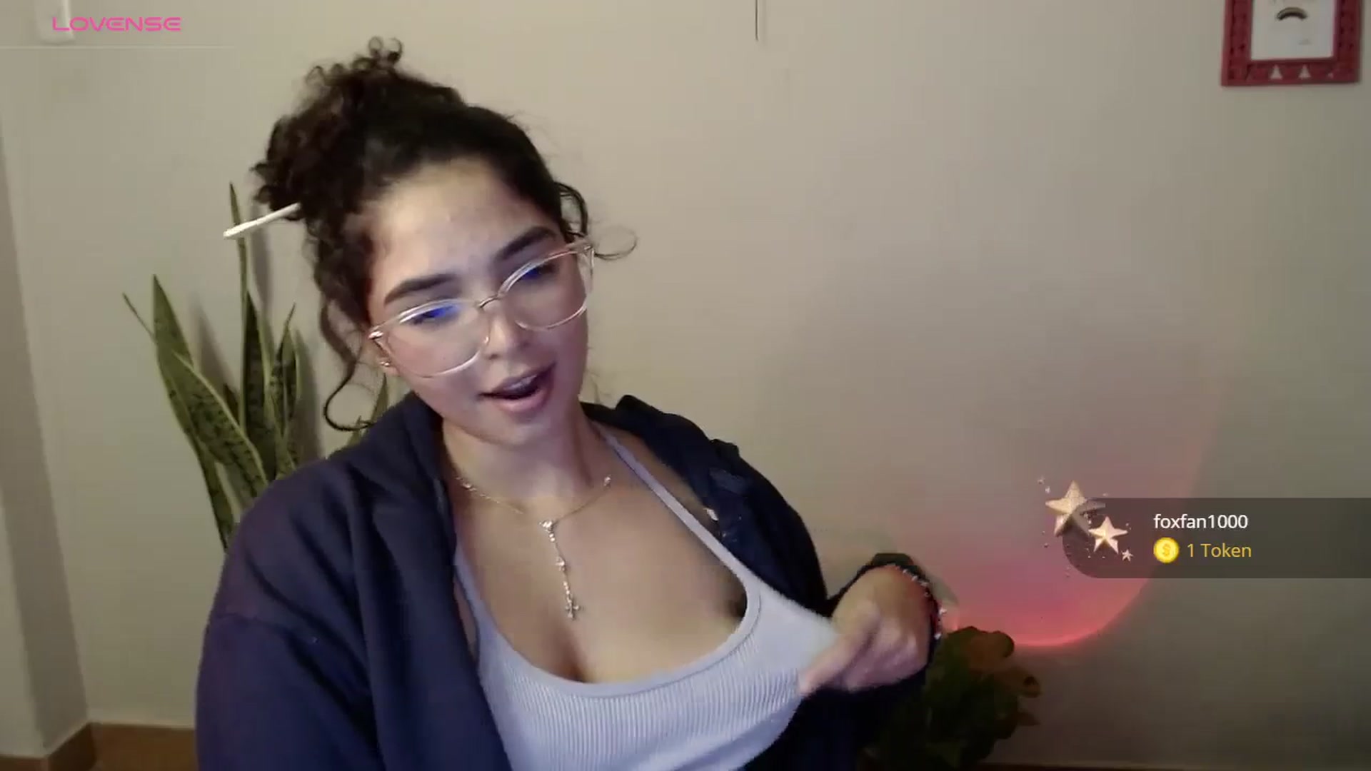 Gallery image thumbnail from Ariagaleo's myfreecams stream on, 08/18/2023, 24:41 image 12 of 20