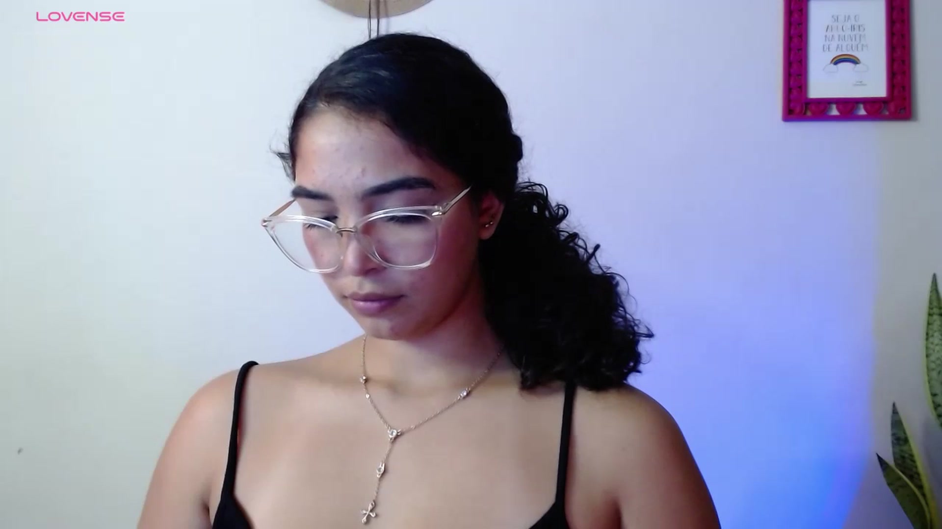 Gallery image thumbnail from Ariagaleo's myfreecams stream on, 08/24/2023, 20:34 image 16 of 20