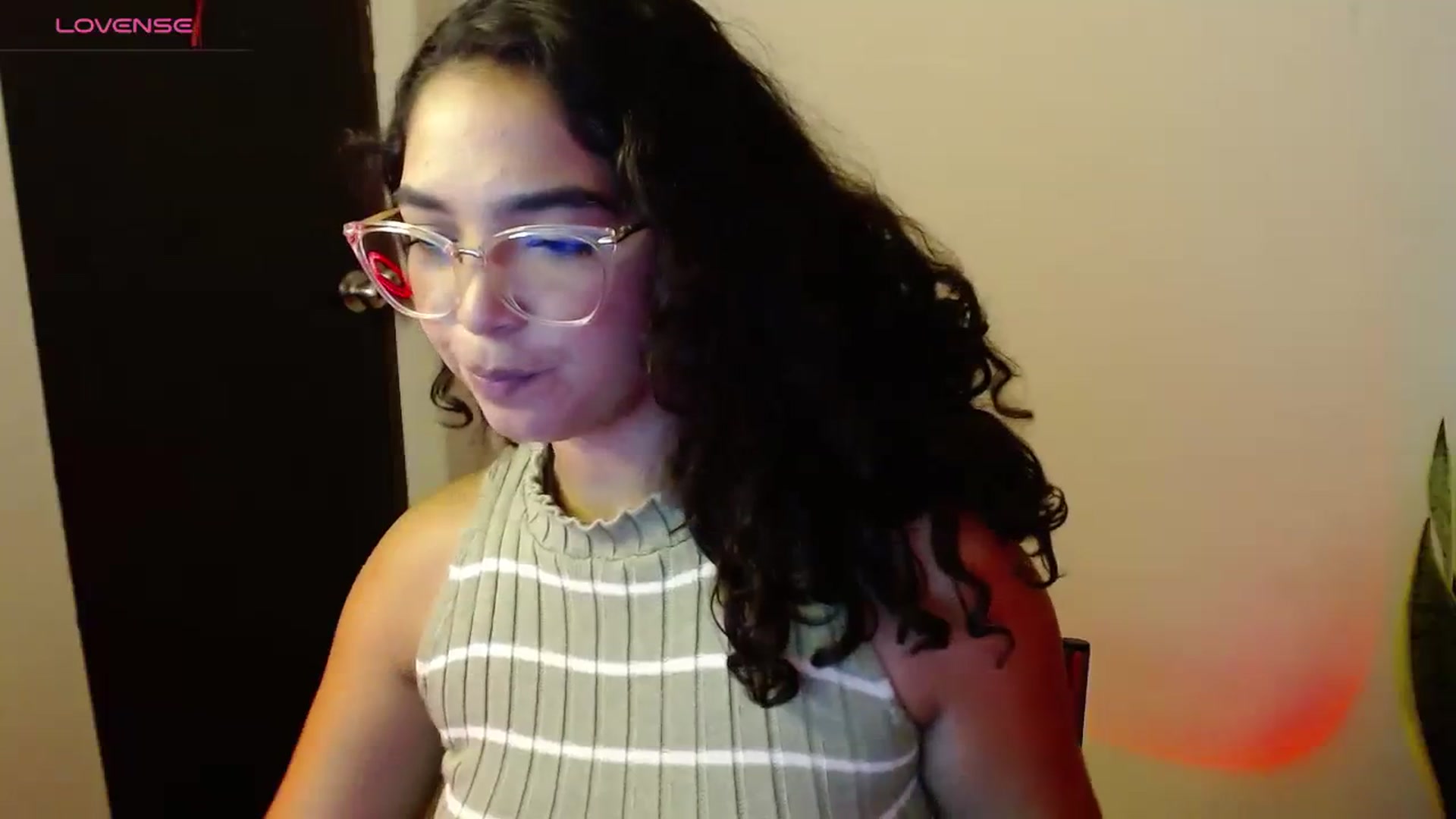 Gallery image thumbnail from Ariagaleo's myfreecams stream on, 08/30/2023, 18:47 image 16 of 20
